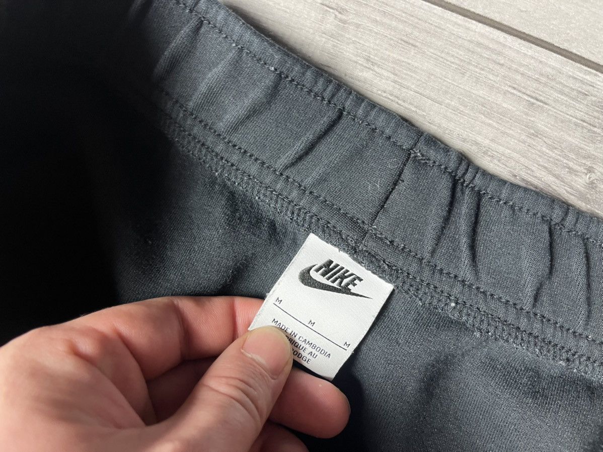 Nike Nike tech fleece sweatpants size S/M Size US 30 / EU 46 - 4 Thumbnail