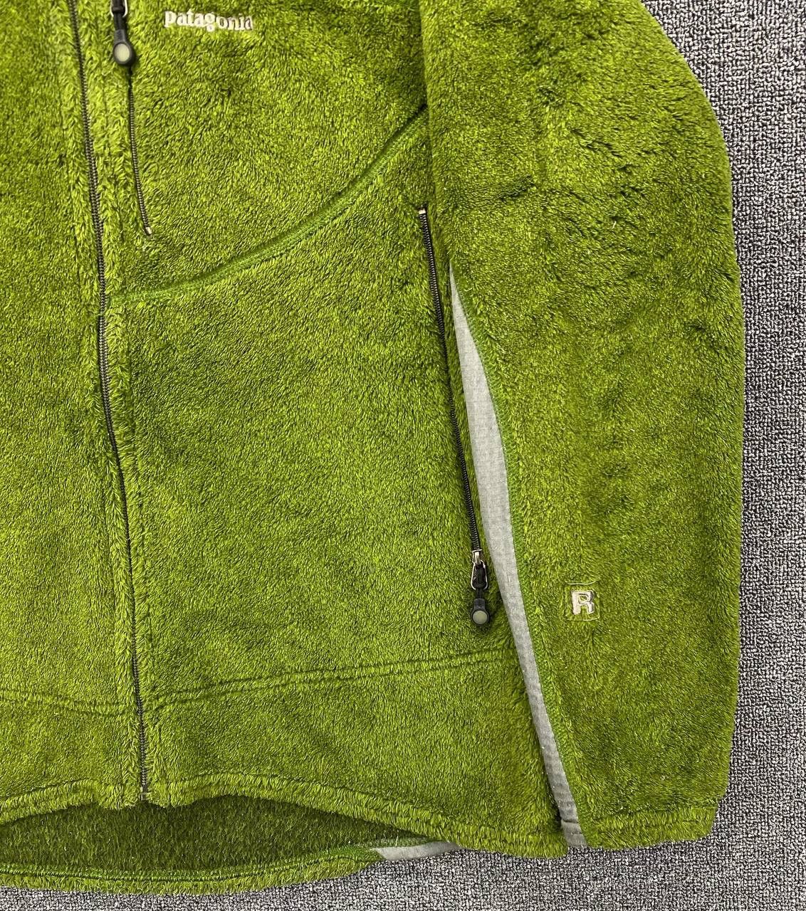 Patagonia Vintage Patagonia R2 Regulator Deep Pile Retro Fleece Jacket Size US L / EU 52-54 / 3 - 7 Thumbnail