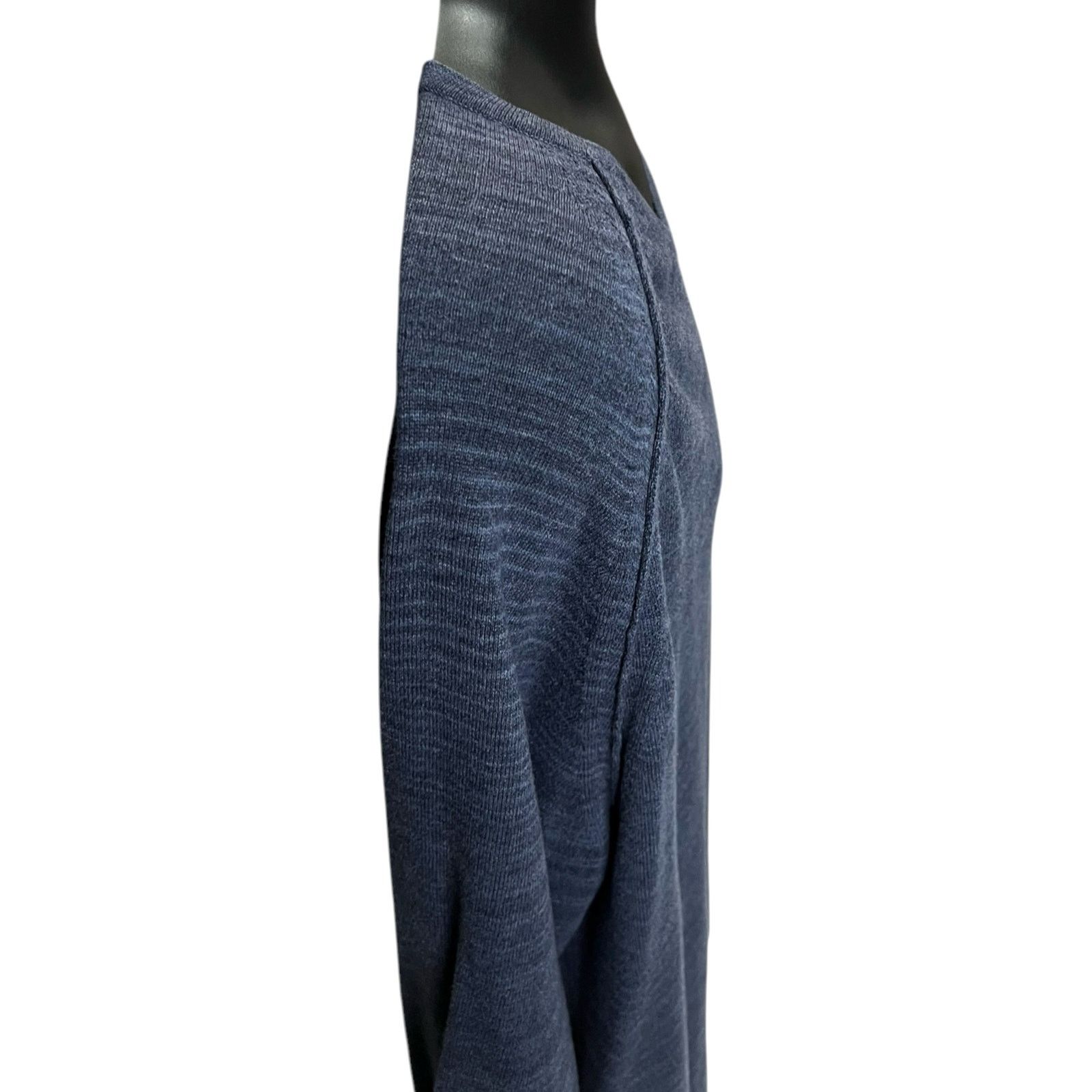 Calvin Klein Calvin Klein Slim Fit V-Neck Sweater XXL Blue Long Sleeve Size US XL / EU 56 / 4 - 7 Thumbnail
