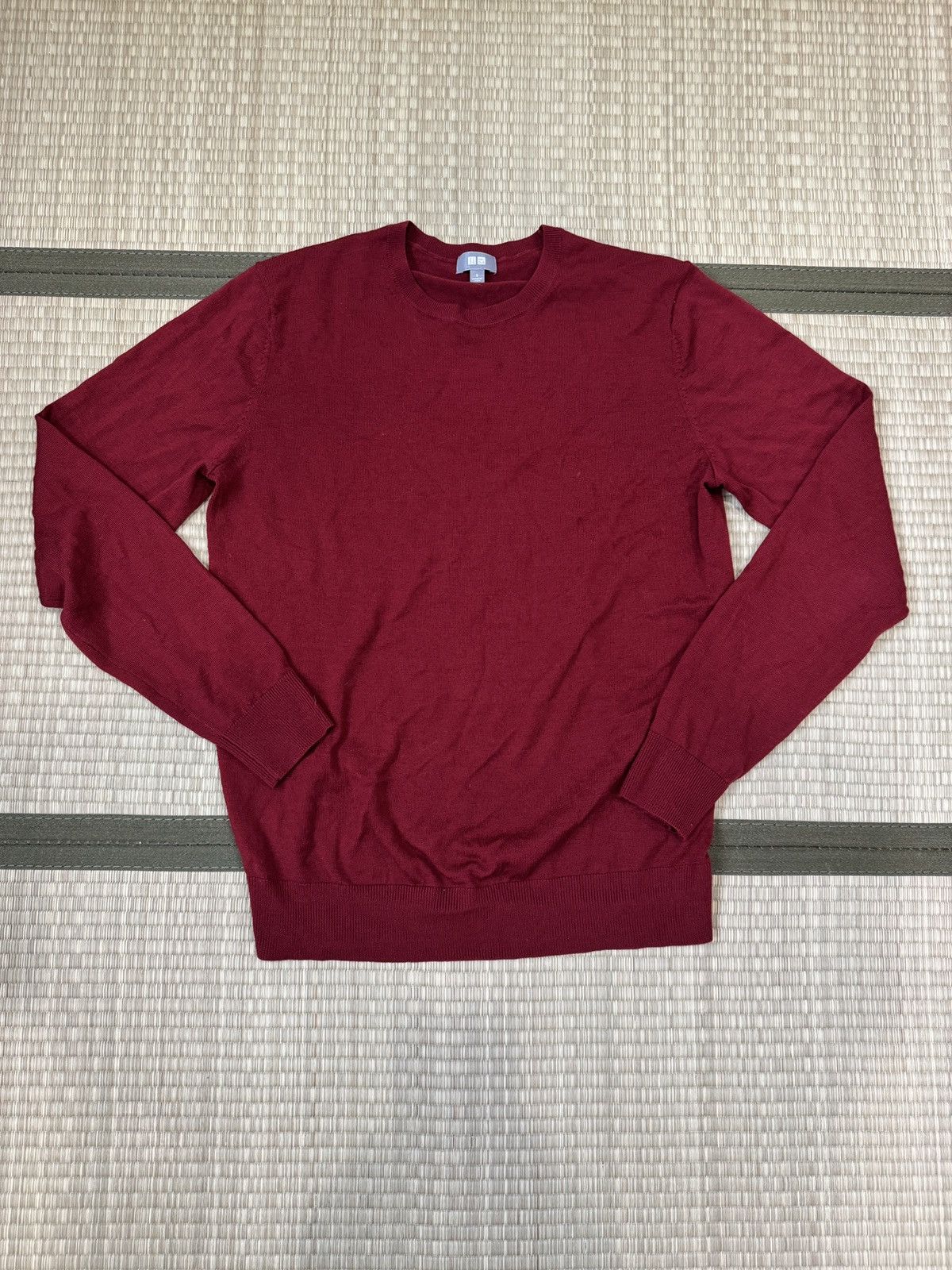 Uniqlo Uniqlo Merino Wool Sweater Size US S / EU 44-46 / 1 - 1 Thumbnail