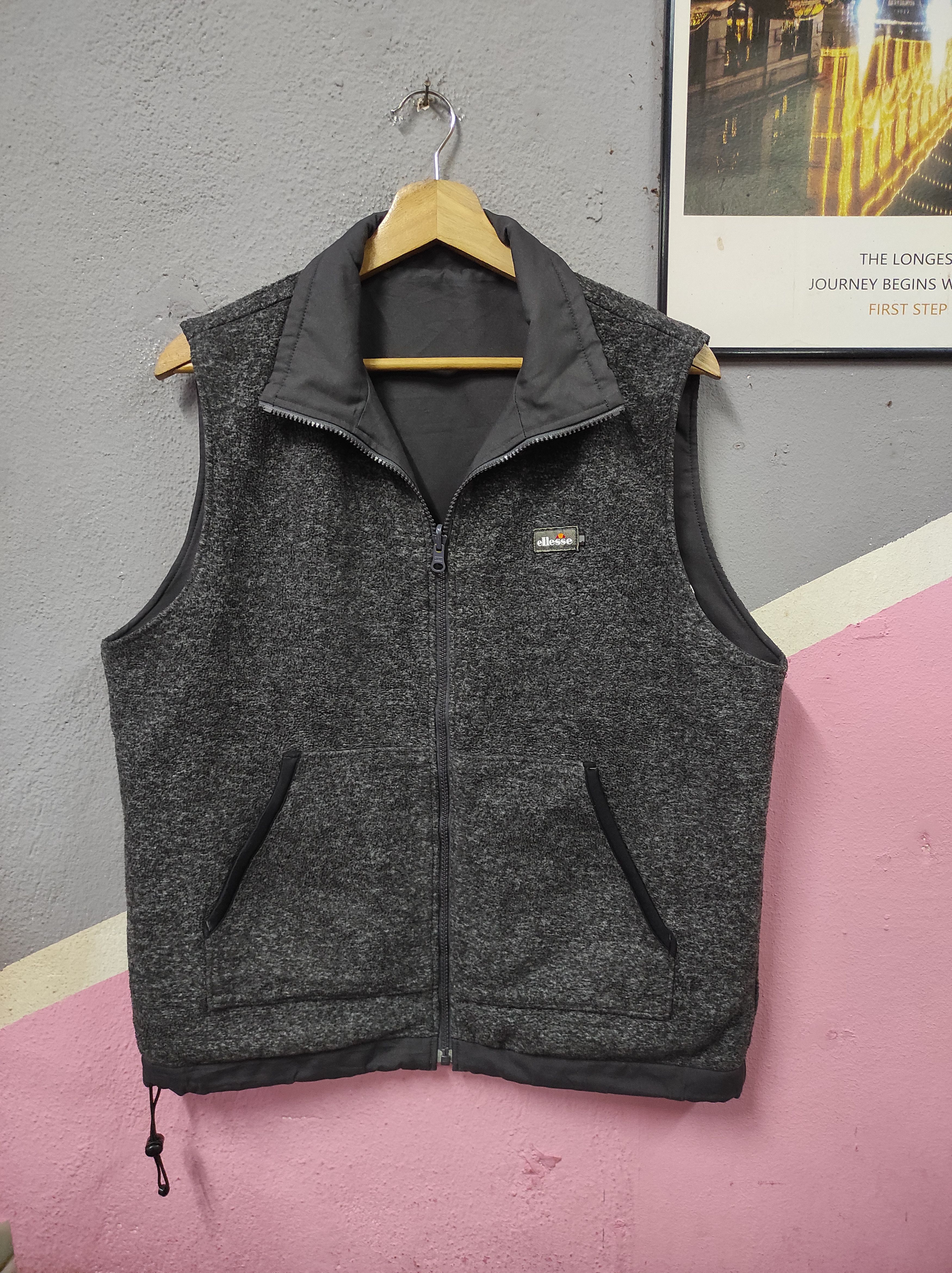 Ellesse VTG ELLESSE EMBROIDERY VEST JACKET SLEEVELESS Size US M / EU 48-50 / 2 - 2 Thumbnail