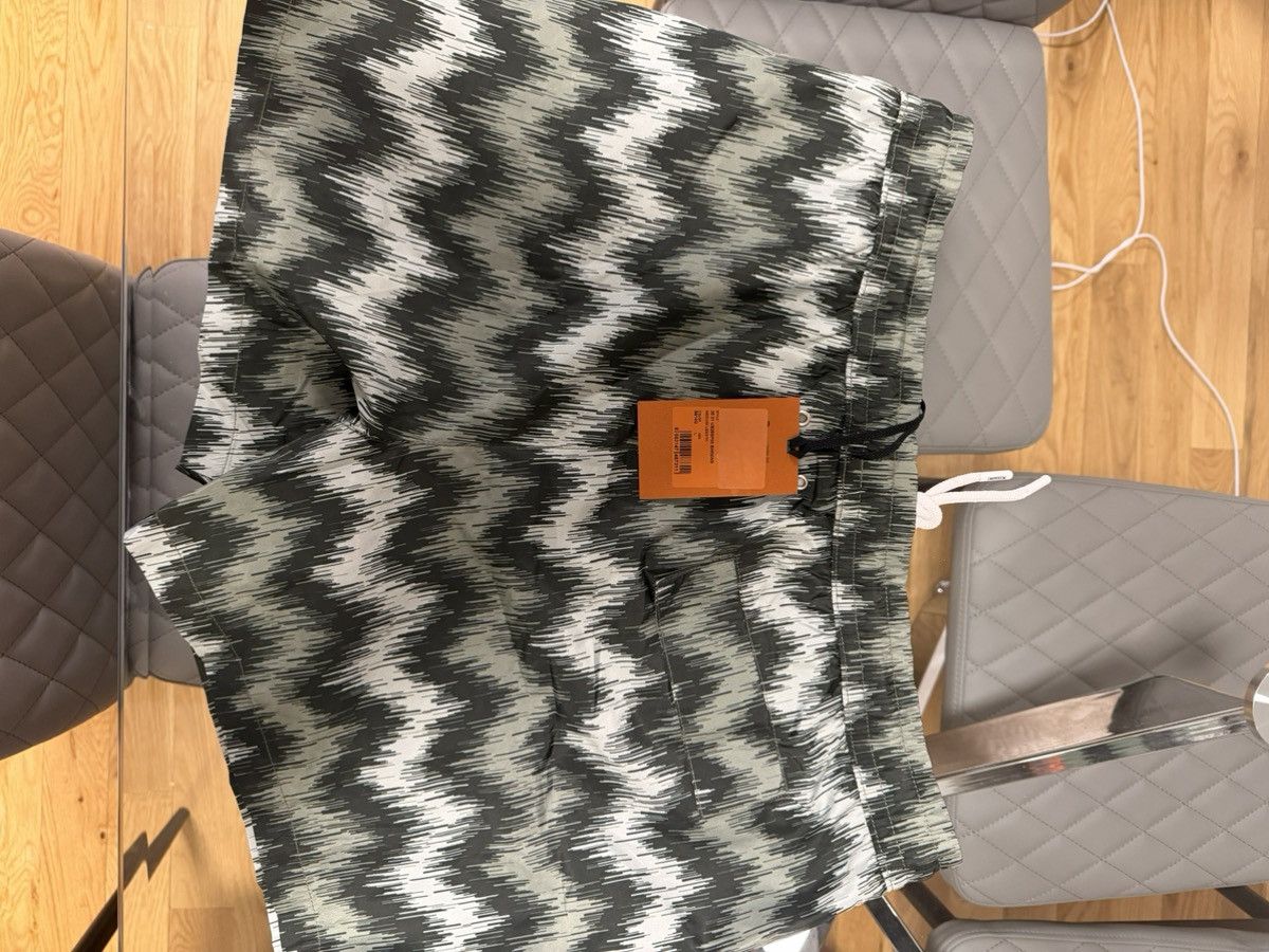 Missoni Missoni Medium Length Swim Shorts Size US 34 / EU 50 - 2 Thumbnail