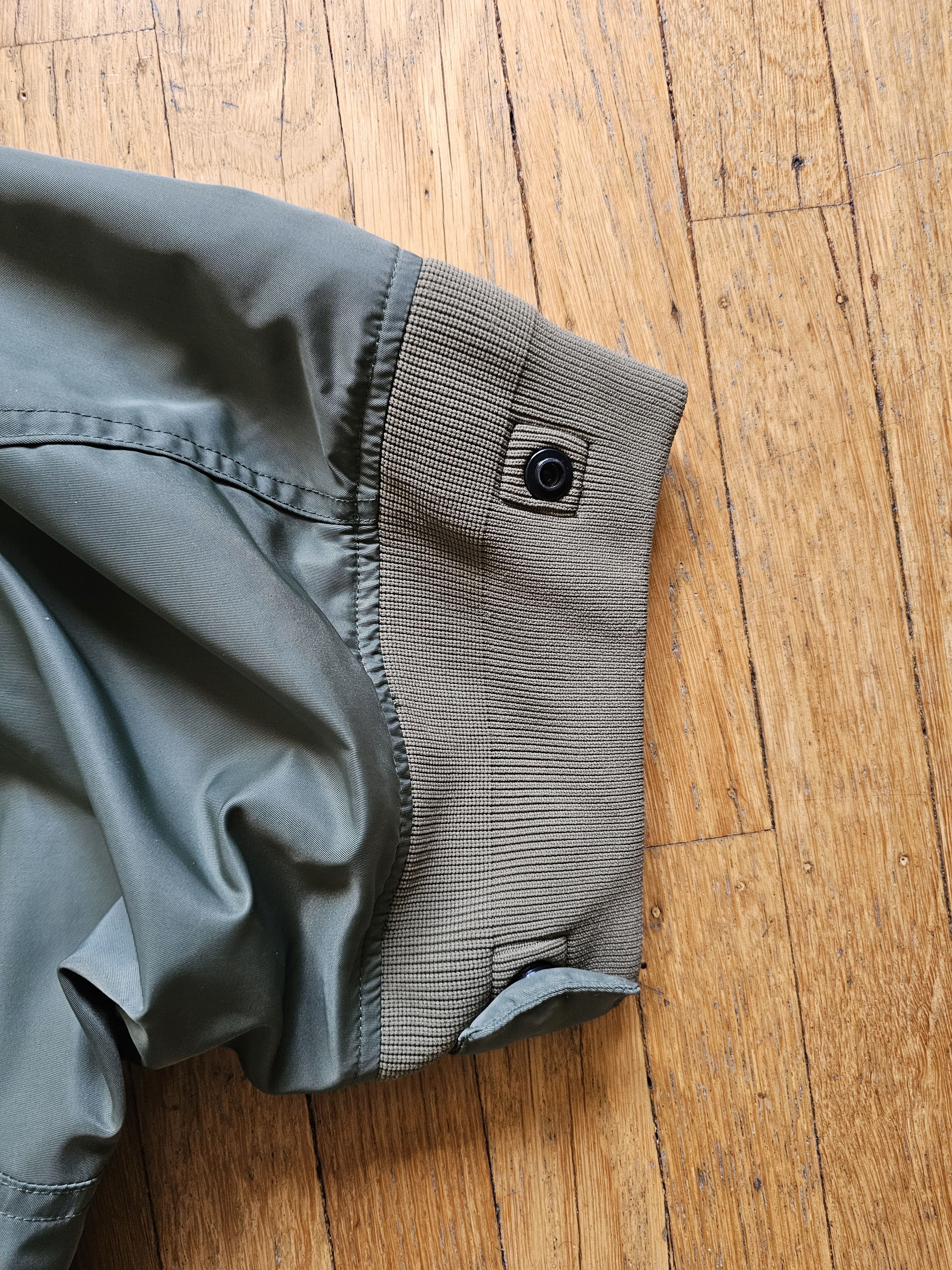 Nike × Sacai Sacai x Nike Cropped Bomber Size US M / EU 48-50 / 2 - 15 Thumbnail