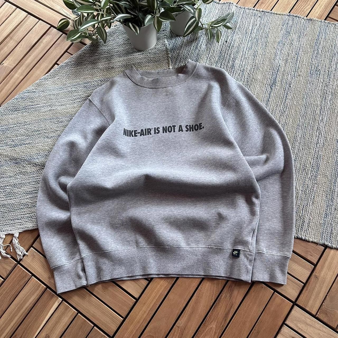 Nike Vintage Y2K Nike Big Logo Boxy Sweatshirt Size US L / EU 52-54 / 3 - 1 Thumbnail