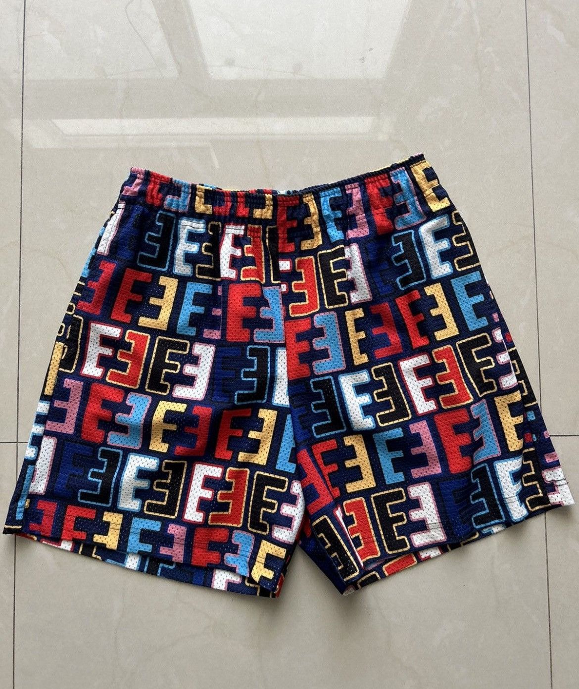 Eric Emanuel OG Eric Emanuel Fendi Print Shorts Size US 33 - 1 Thumbnail