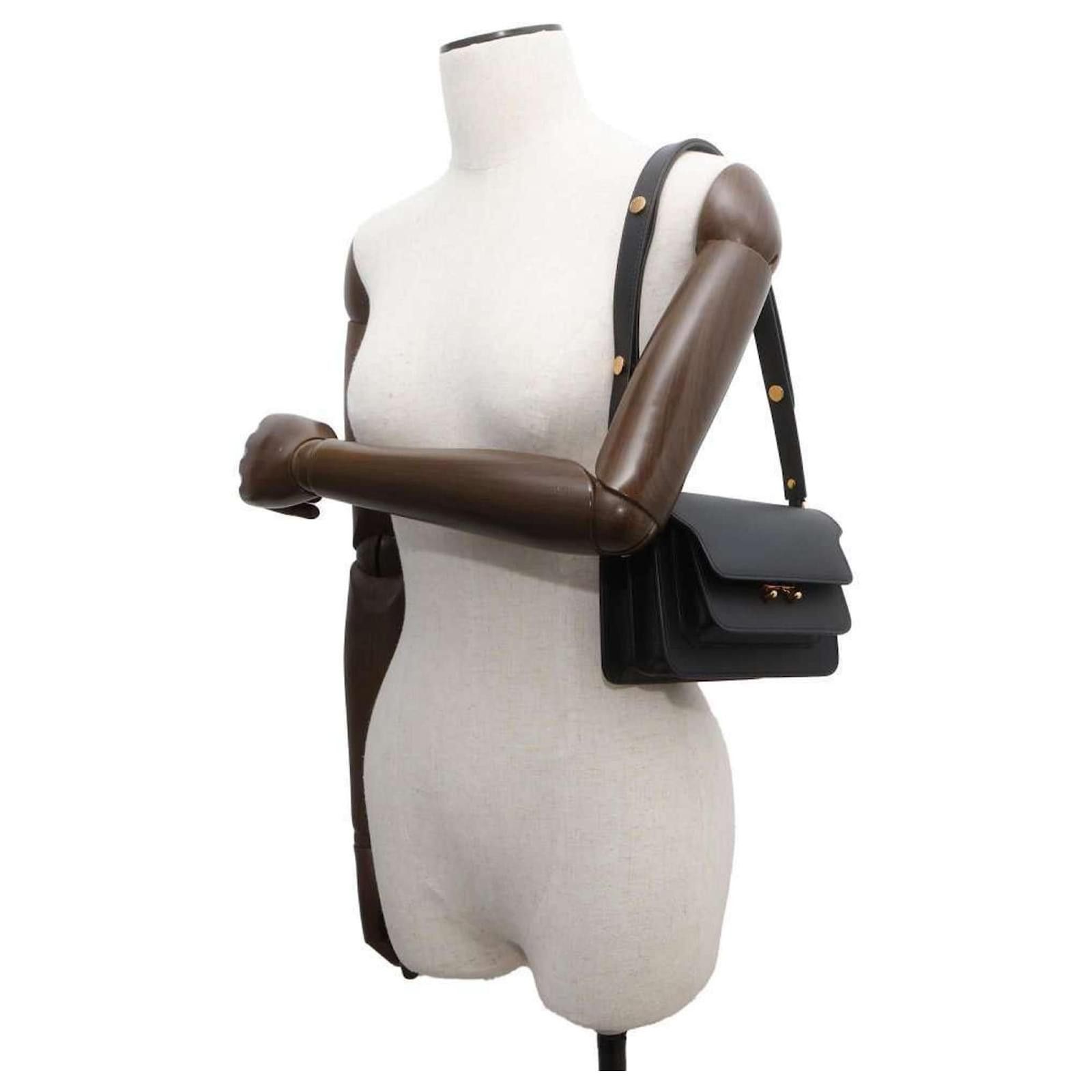 Marni oc11z0525 Size: OS/Trunk Bag in Black Size ONE SIZE - 4 Thumbnail