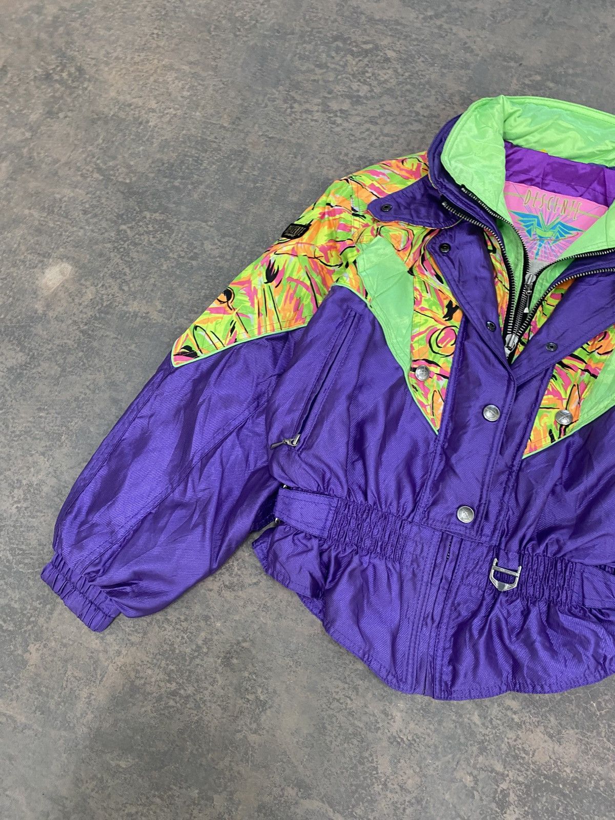 Vintage Vintage Descente Ski Winter Jacket 80s 70s Era Crop Size L / US 10 / IT 46 - 4 Thumbnail