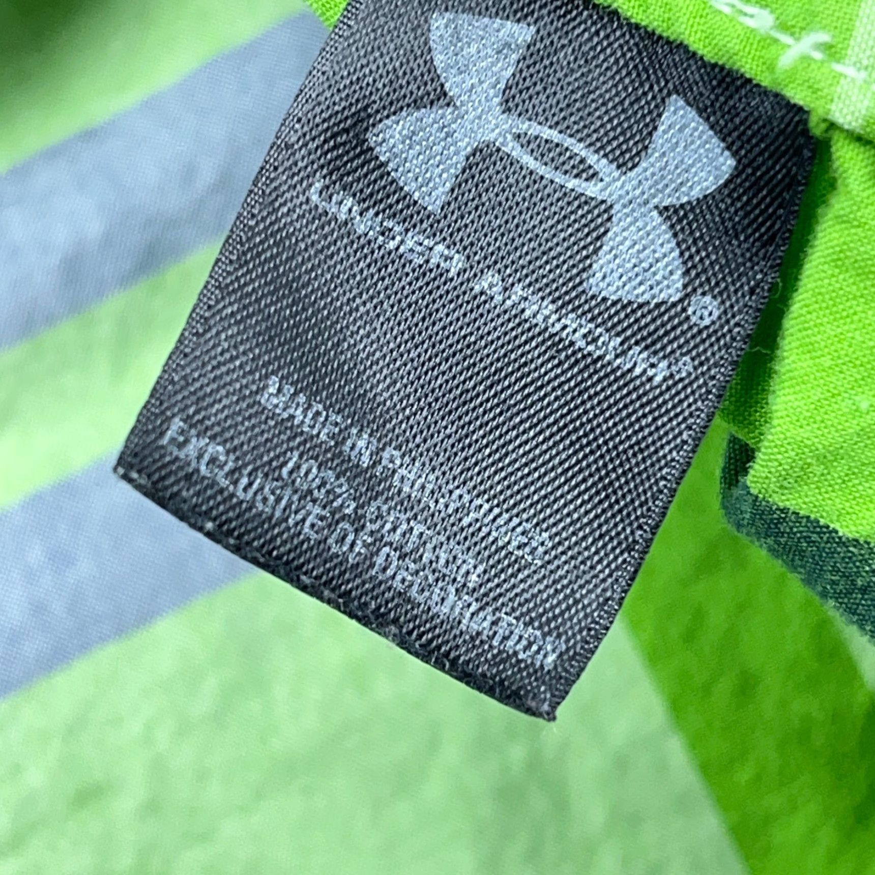 Under Armour Under Armour Shirt Men Medium Green Plaid Button-Up Outdoor Fish Hiking Adult Size US M / EU 48-50 / 2 - 5 Thumbnail