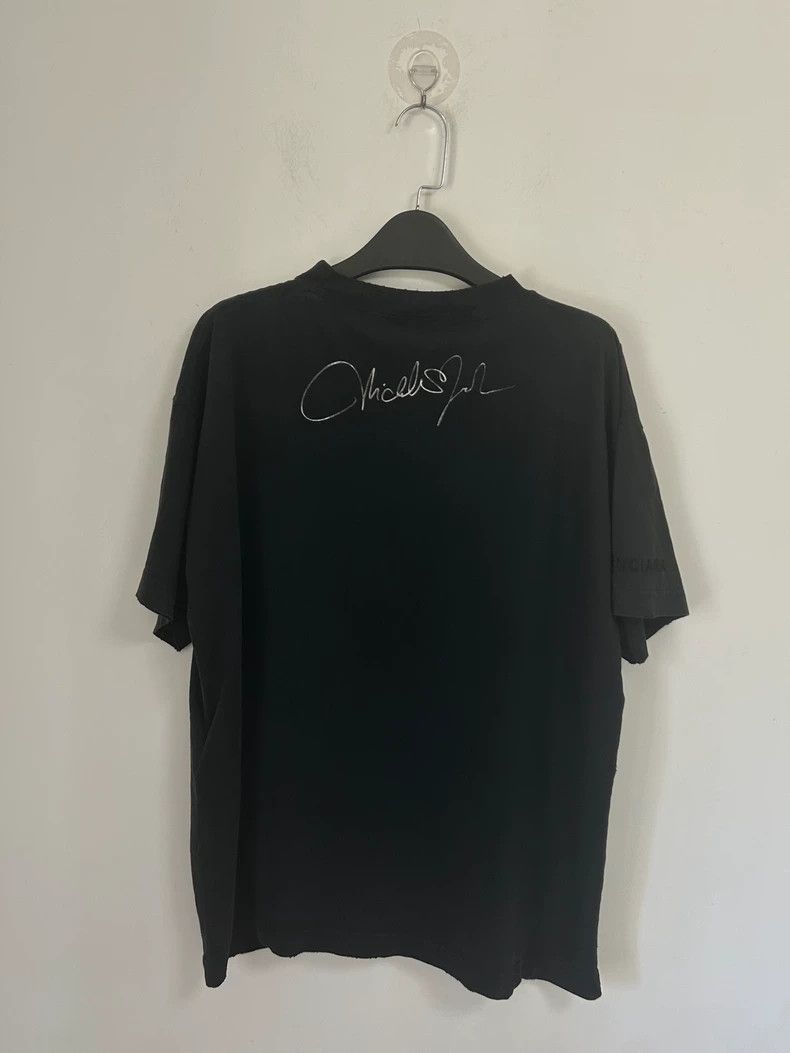 Balenciaga Balenciaga Autumn Show Michelle Yeoh Portrait Print Loose Size US M / EU 48-50 / 2 - 2 Thumbnail