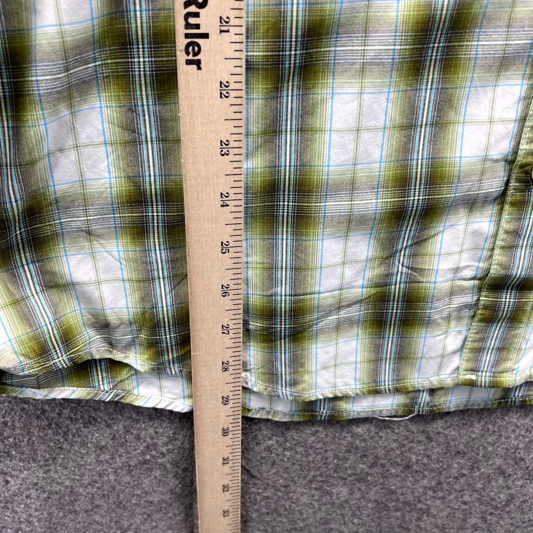 Marmot VINTAGE Marmot Shirt Mens L Green White Button Down Plaid Outdoors Checkered SCC 119 Size US L / EU 52-54 / 3 - 5 Thumbnail
