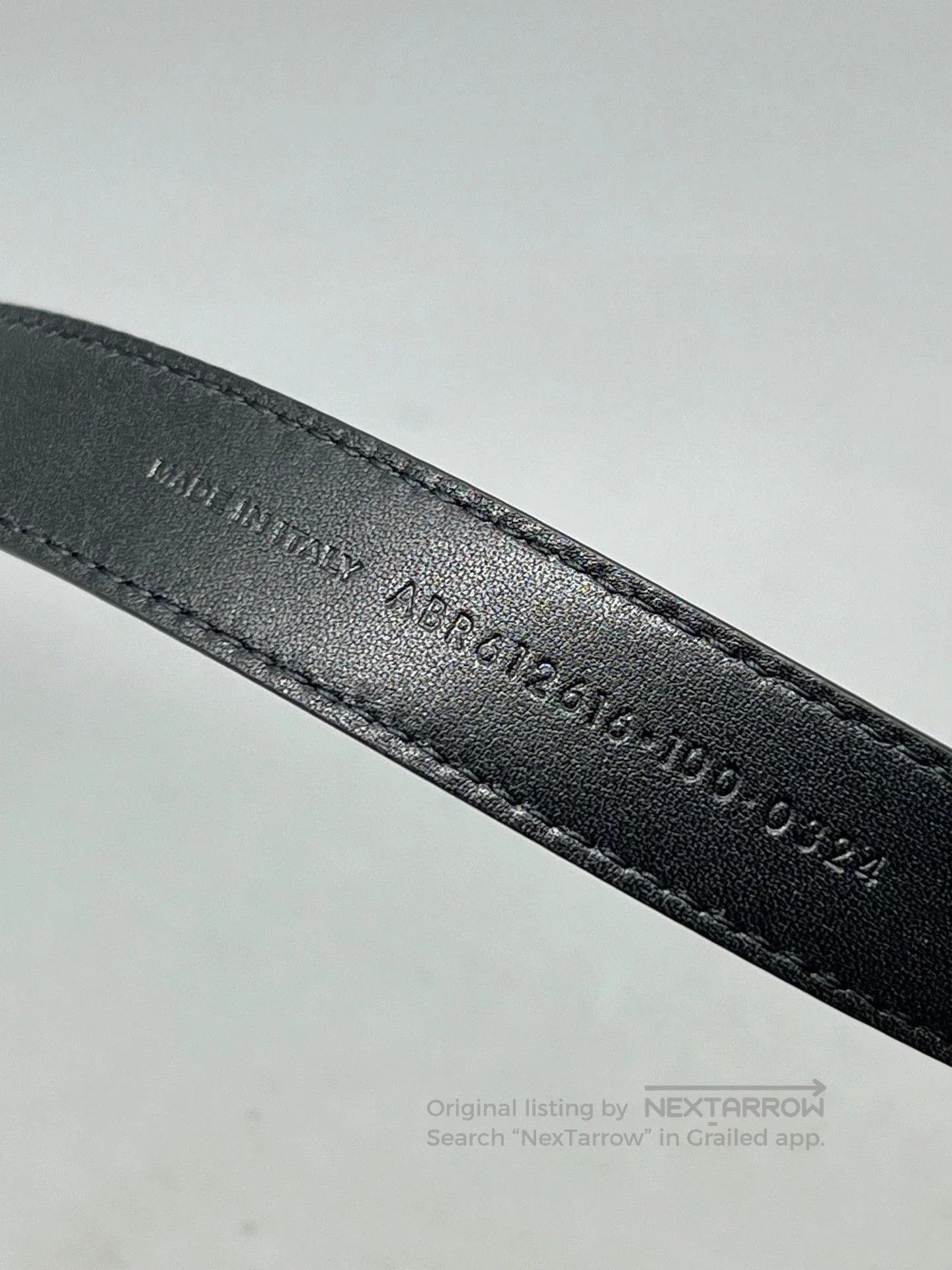 Yves Saint Laurent YSL Black Patent Crocodile Pattern Belt. Size ONE SIZE - 5 Thumbnail