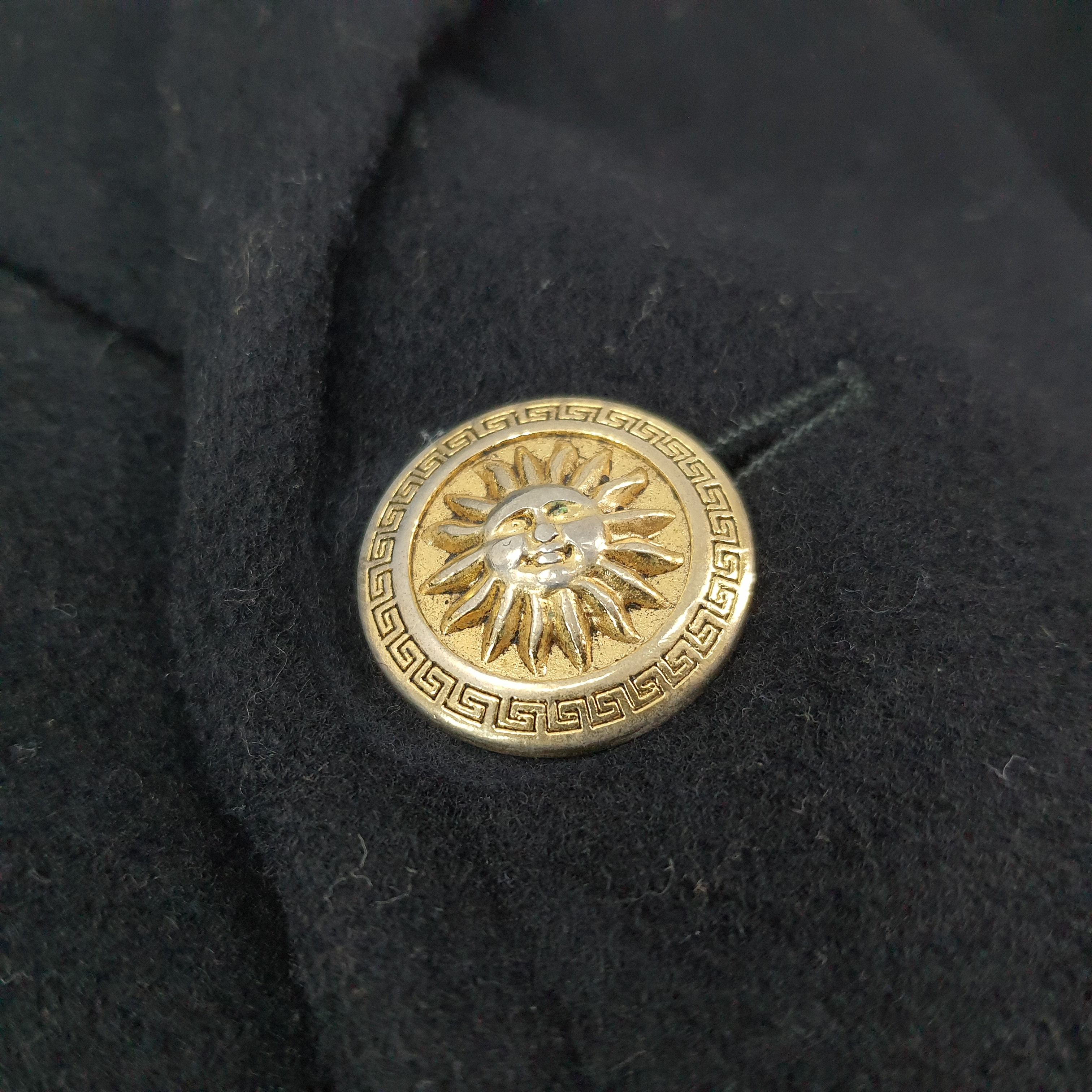 Versace × Vintage Vintage Versace Sport Formal Blazer C233N4 Size US S / EU 44-46 / 1 - 3 Thumbnail