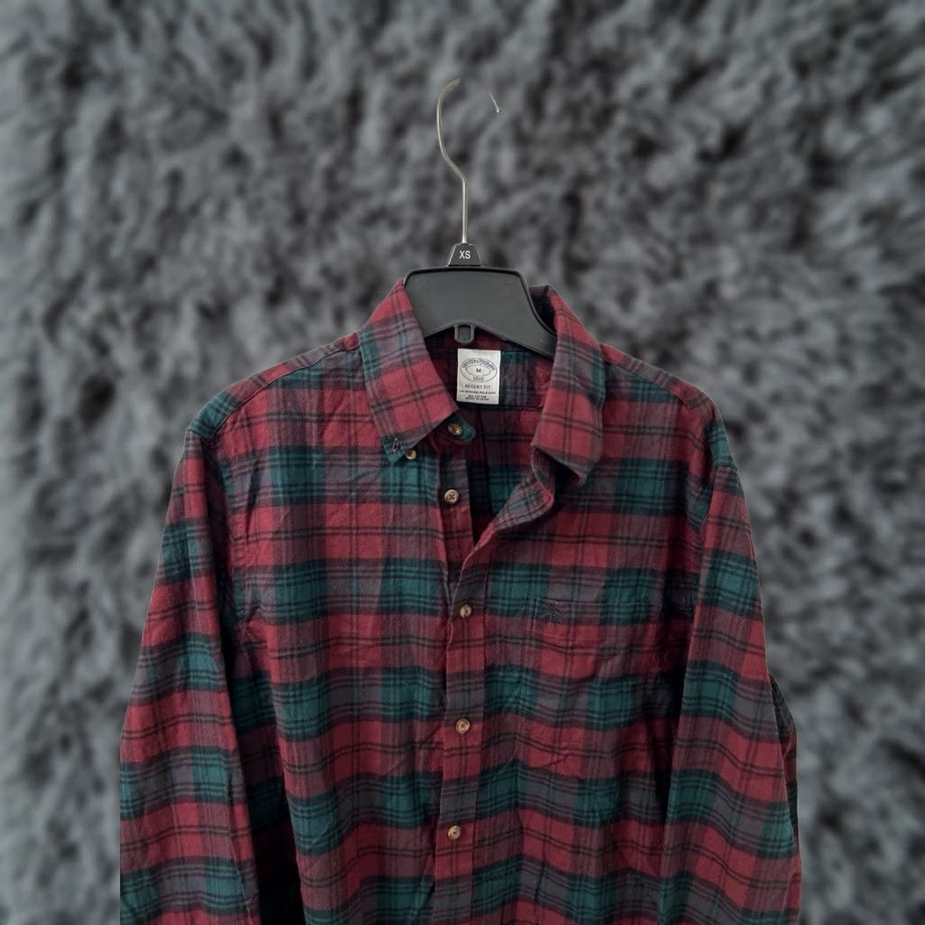 Brooks Brothers Brooks Brothers Original Polo Shirt Mens M Red Green Flannel Button Down L/S Size US M / EU 48-50 / 2 - 1 Thumbnail