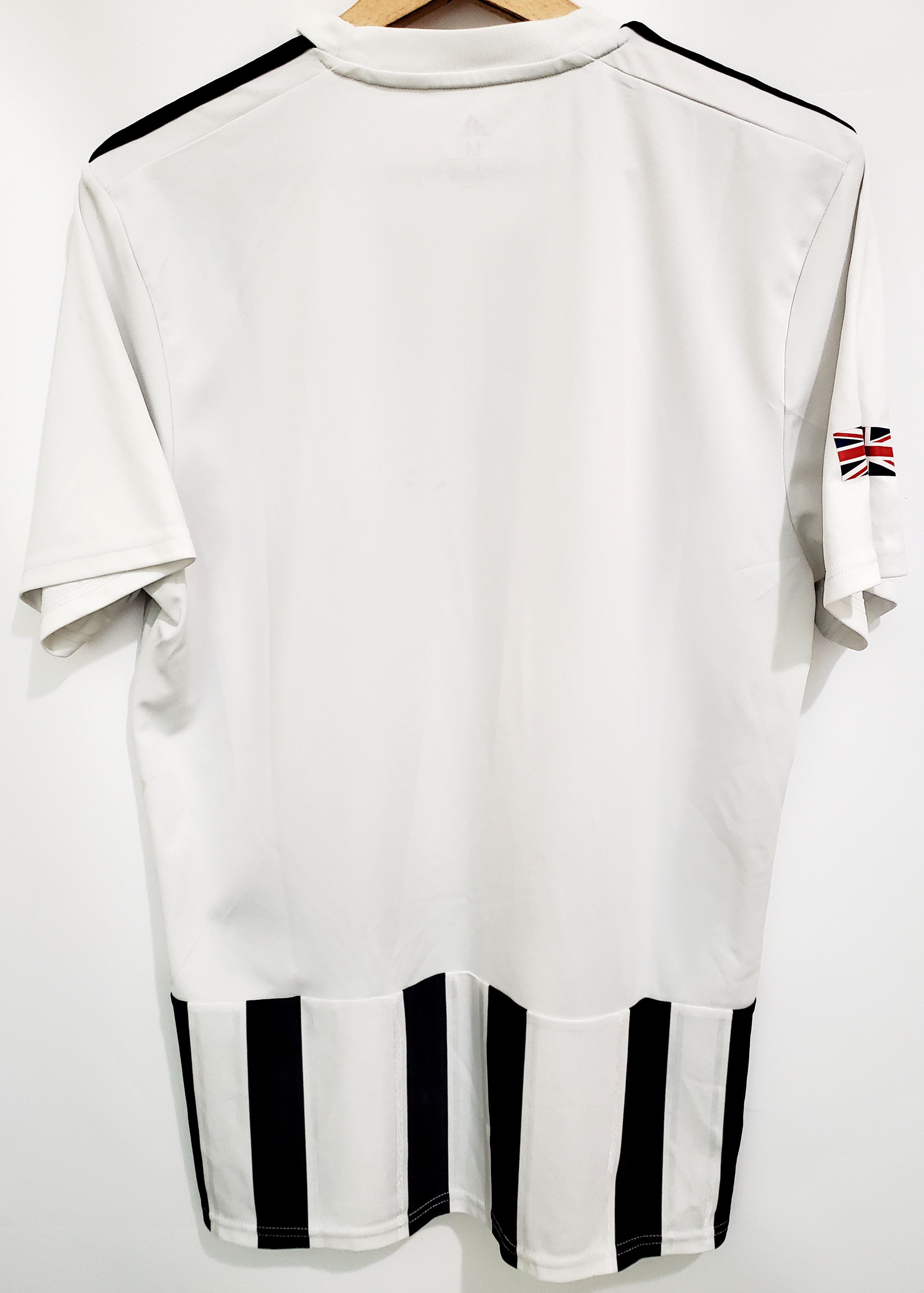 Adidas Adidas juventus jeep soccer Jersey size M Size US M / EU 48-50 / 2 - 3 Thumbnail