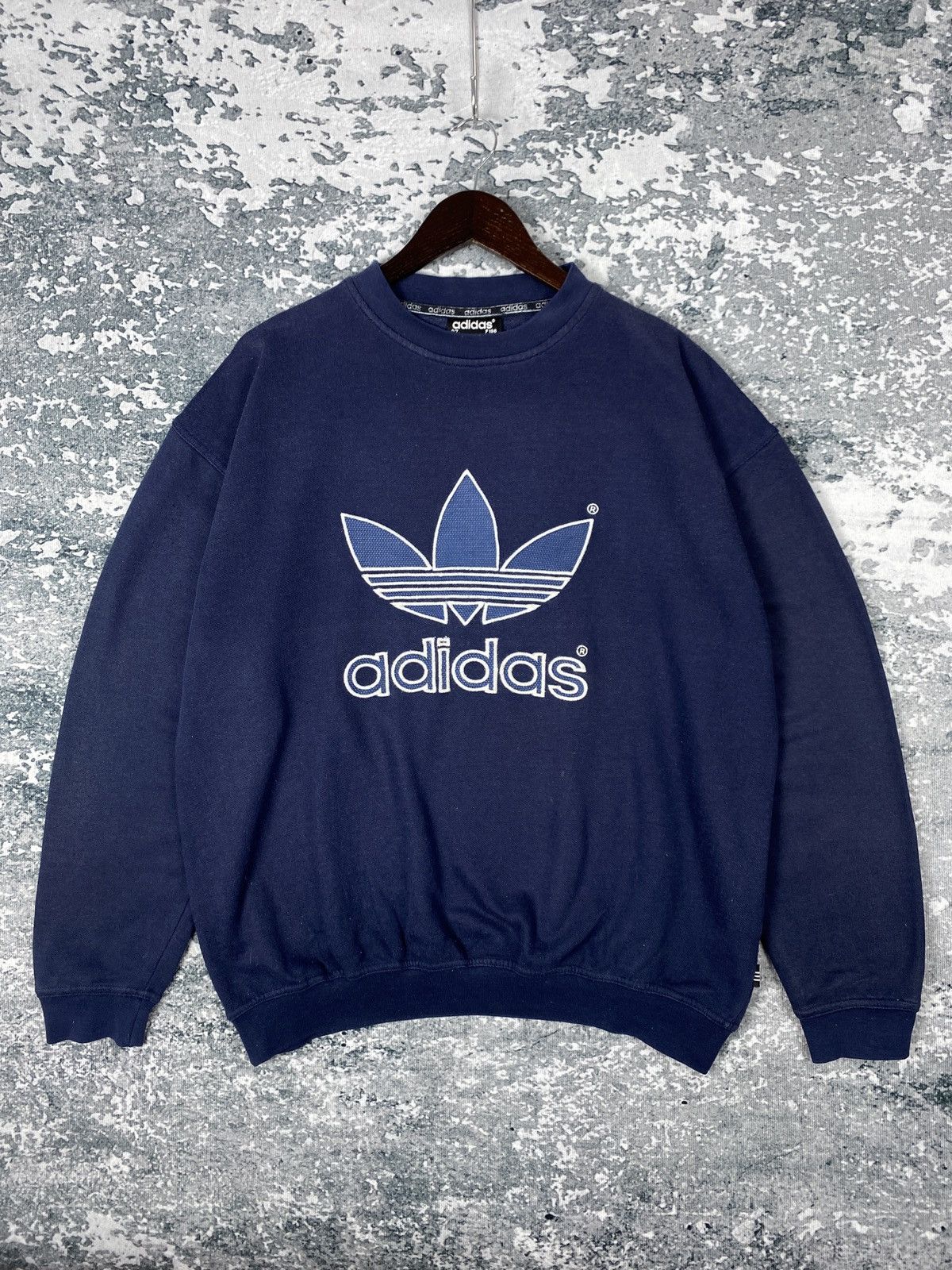 Adidas Vintage Adidas Big Logo Crewneck Sweatshirts Size US L / EU 52-54 / 3 - 1 Thumbnail