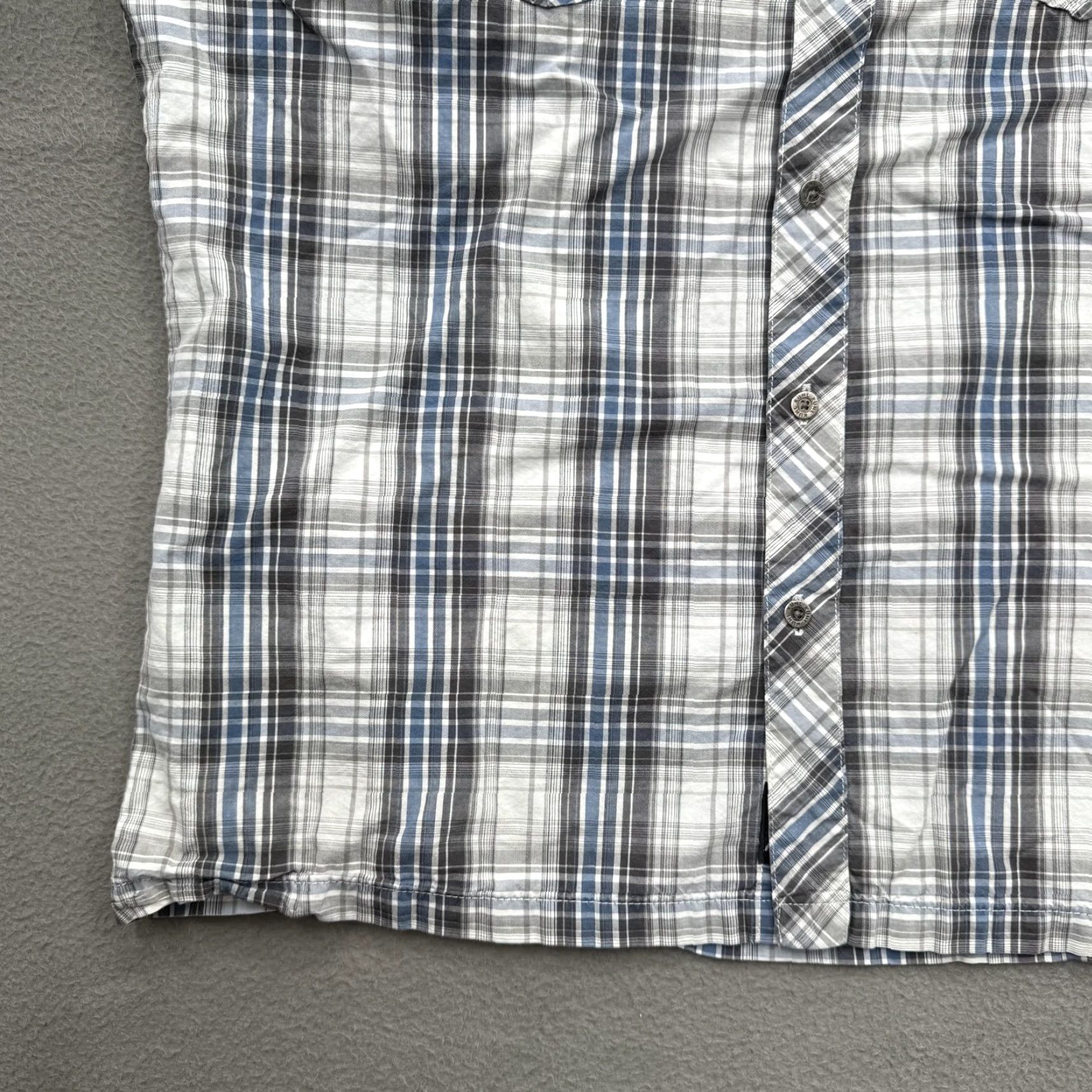 Vintage KUHL Shirt Mens M Gray Blue Plaid Short Sleeve Button Front Western Outdoor Size US M / EU 48-50 / 2 - 6 Thumbnail