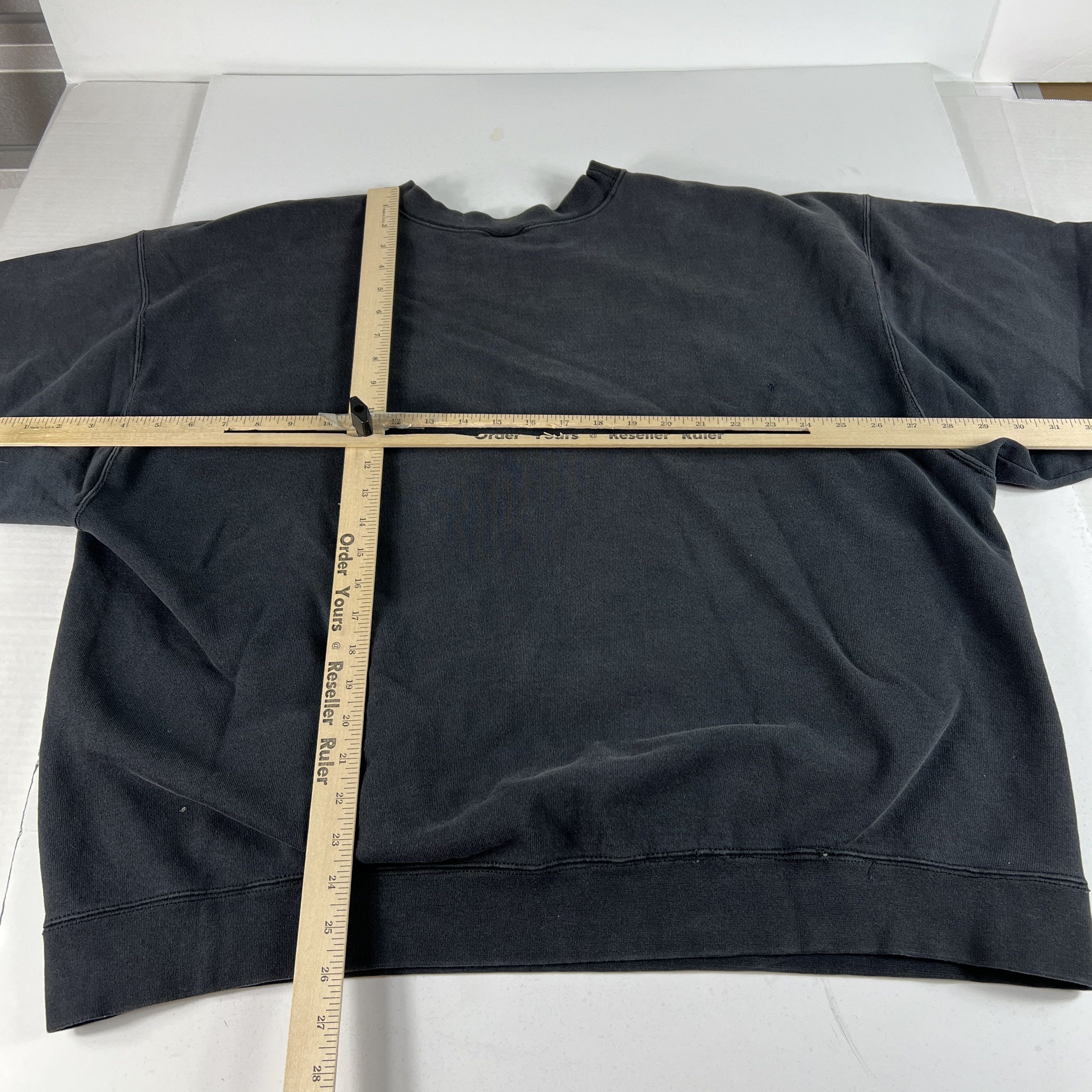 Nike × Vintage VTG 90s Nike Sweatshirt Boxy Oversized Thrashed Crewneck Size US XL / EU 56 / 4 - 14 Thumbnail