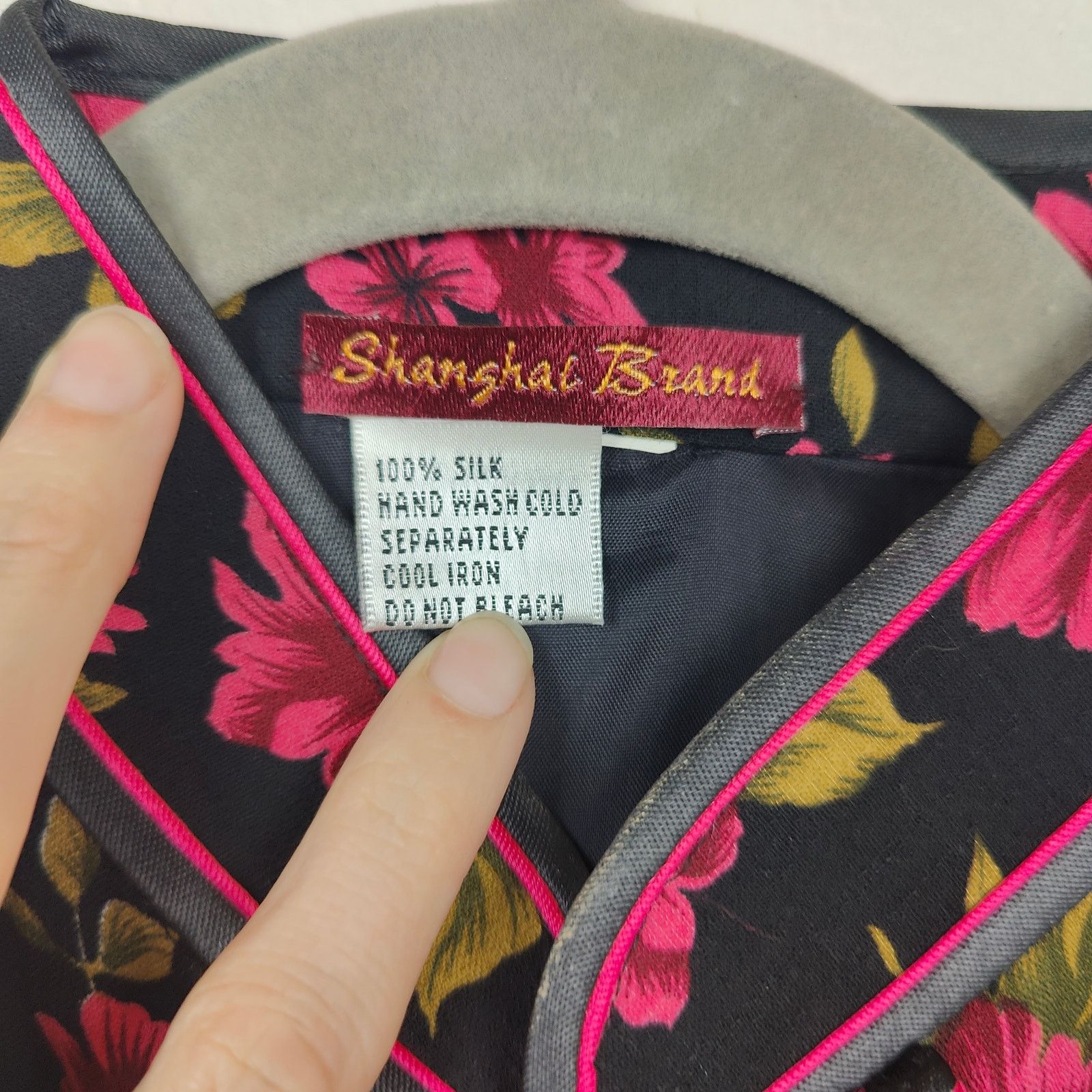 Other Shanghai Brand Top Womens Medium Black Pink Floral Silk Size M / US 6-8 / IT 42-44 - 5 Thumbnail