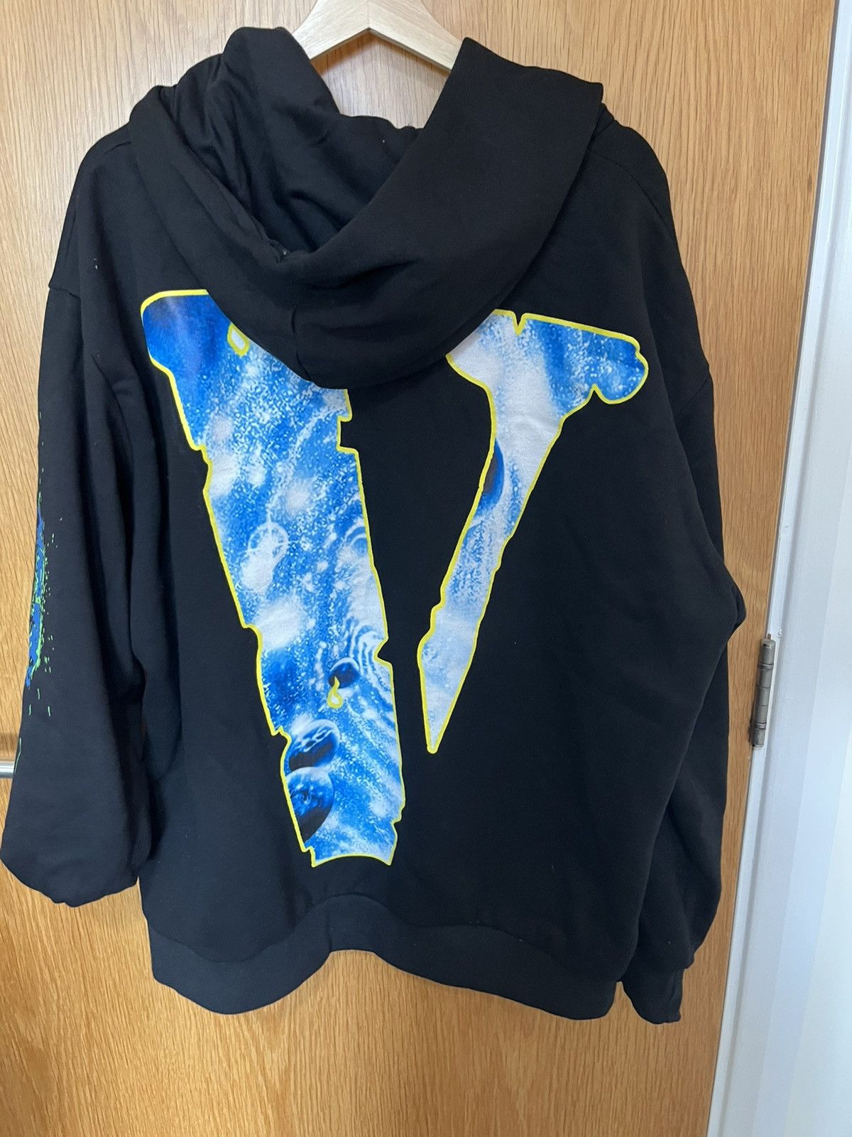 999 Club × Vlone VLONE X JUICE WRLD 999 Size US XL / EU 56 / 4 - 2 Thumbnail
