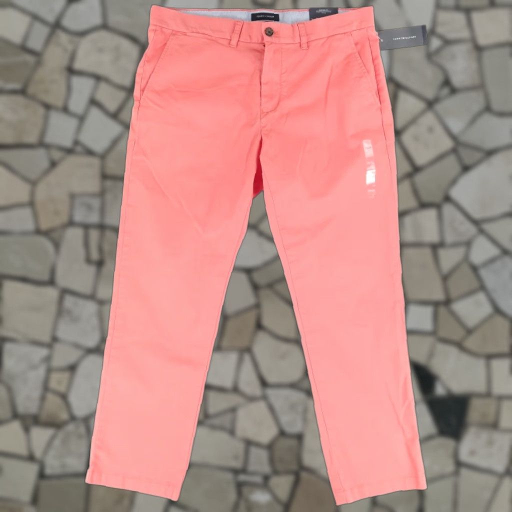 Tommy Hilfiger Tommy Hilfiger TH Flex Cotton Canvas Chino Pants Red Men 34 Regular Inseam 29in Flat Front Button Size US 34 / EU 50 - 1 Thumbnail
