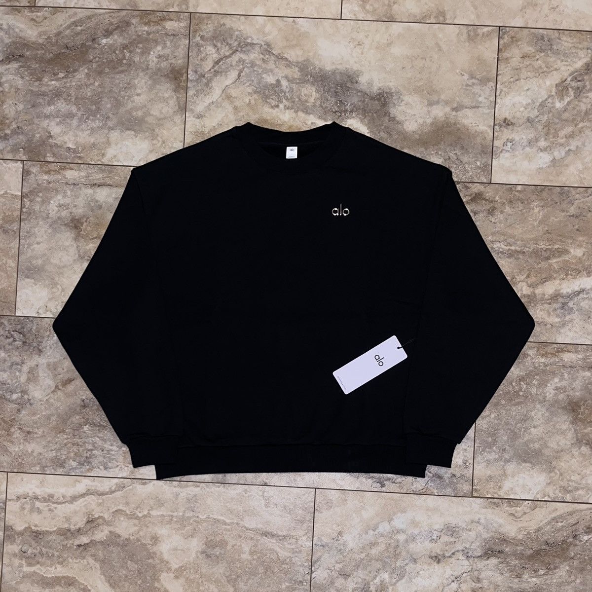 Alo Alo Yoga Accolade Crew Neck Pullover Black Size Large Size L / US 10 / IT 46 - 1 Thumbnail