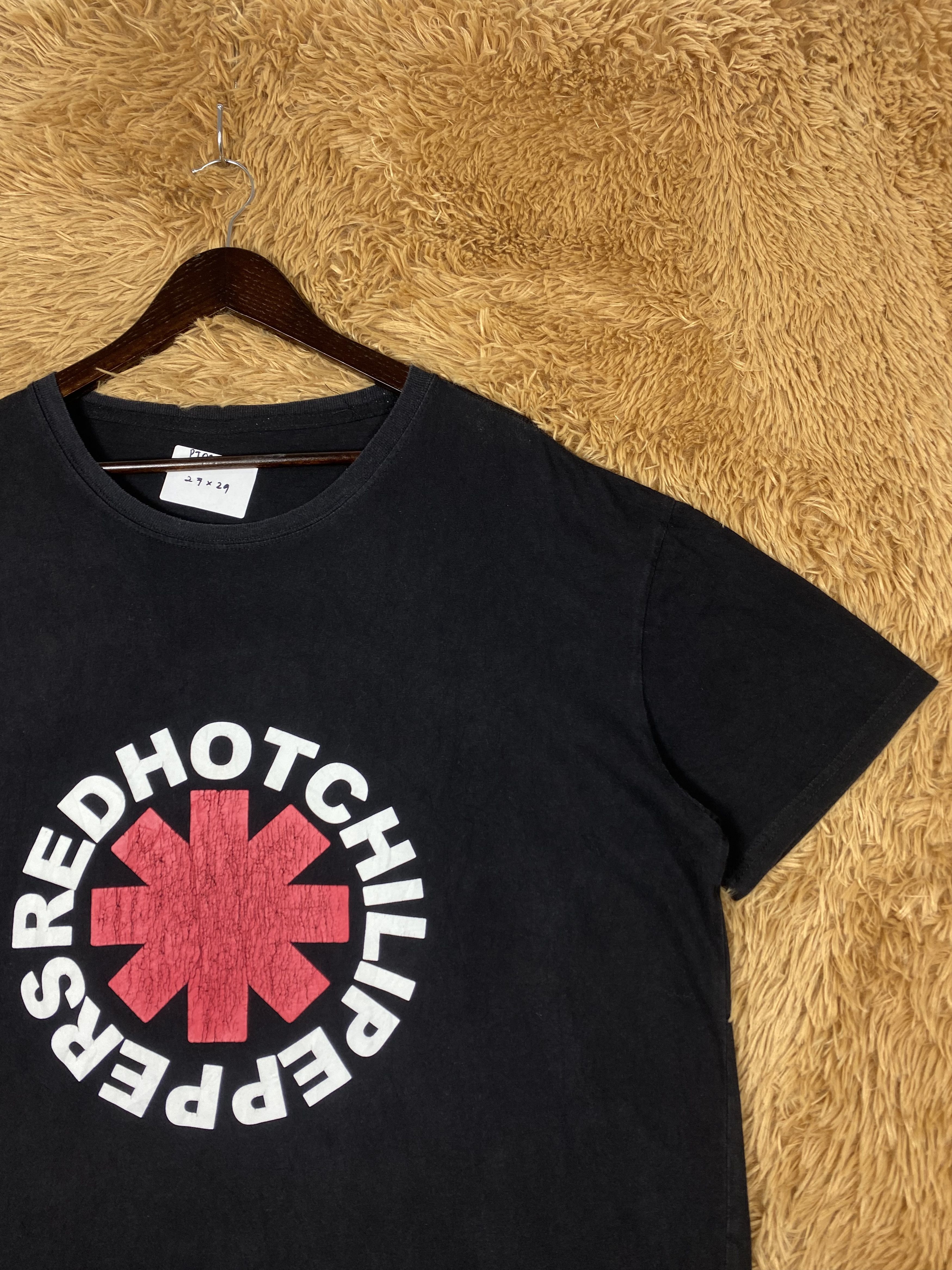 Band Tees Vintage Red Hot Chili Peppers Band T-Shirts PT0049 Size US L / EU 52-54 / 3 - 3 Thumbnail
