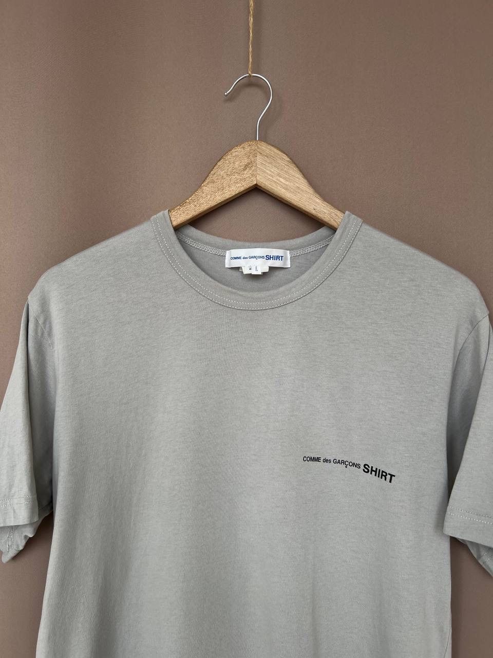 Comme des Garcons Comme Des Garcons Logo-Print T-Shirt Mens Size L Basic Logo Size US L / EU 52-54 / 3 - 2 Thumbnail