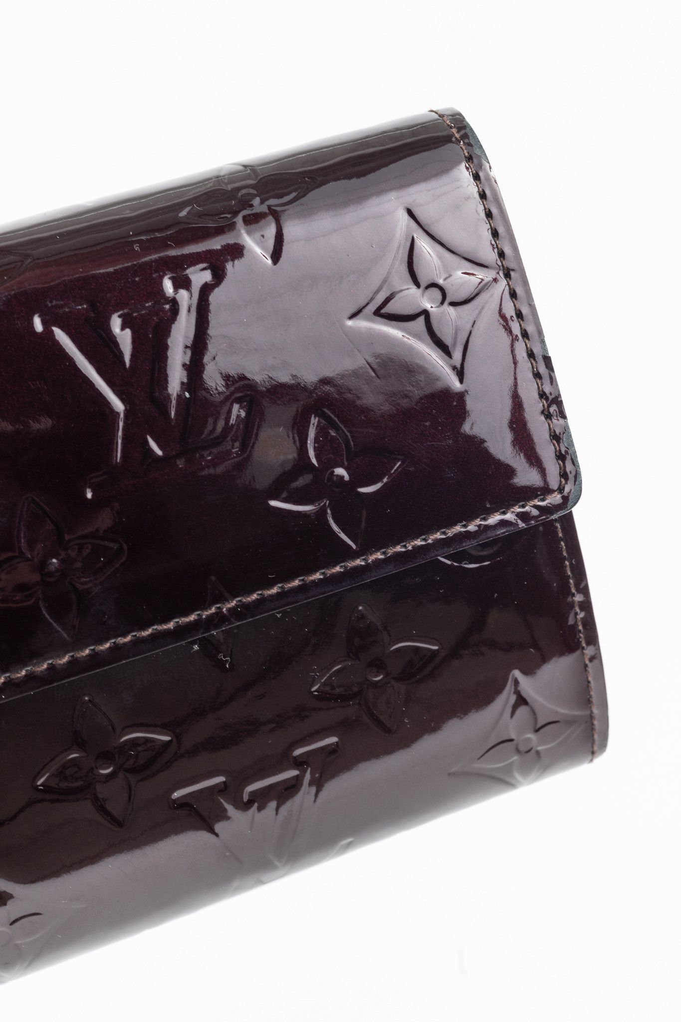 Louis Vuitton Louis Vuitton Sarah Amarante Monogram Vernis Leather Wallet Size ONE SIZE - 5 Thumbnail