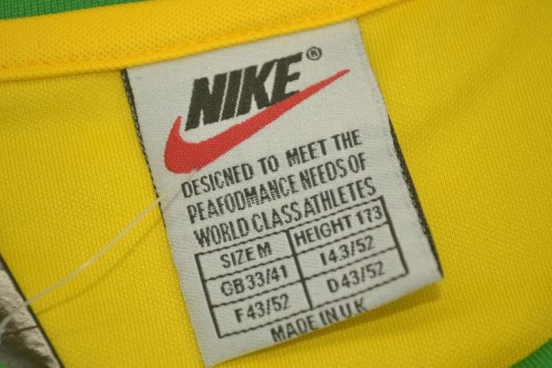 Nike × Vintage vintage brazil soccer jersey Size US M / EU 48-50 / 2 - 3 Thumbnail