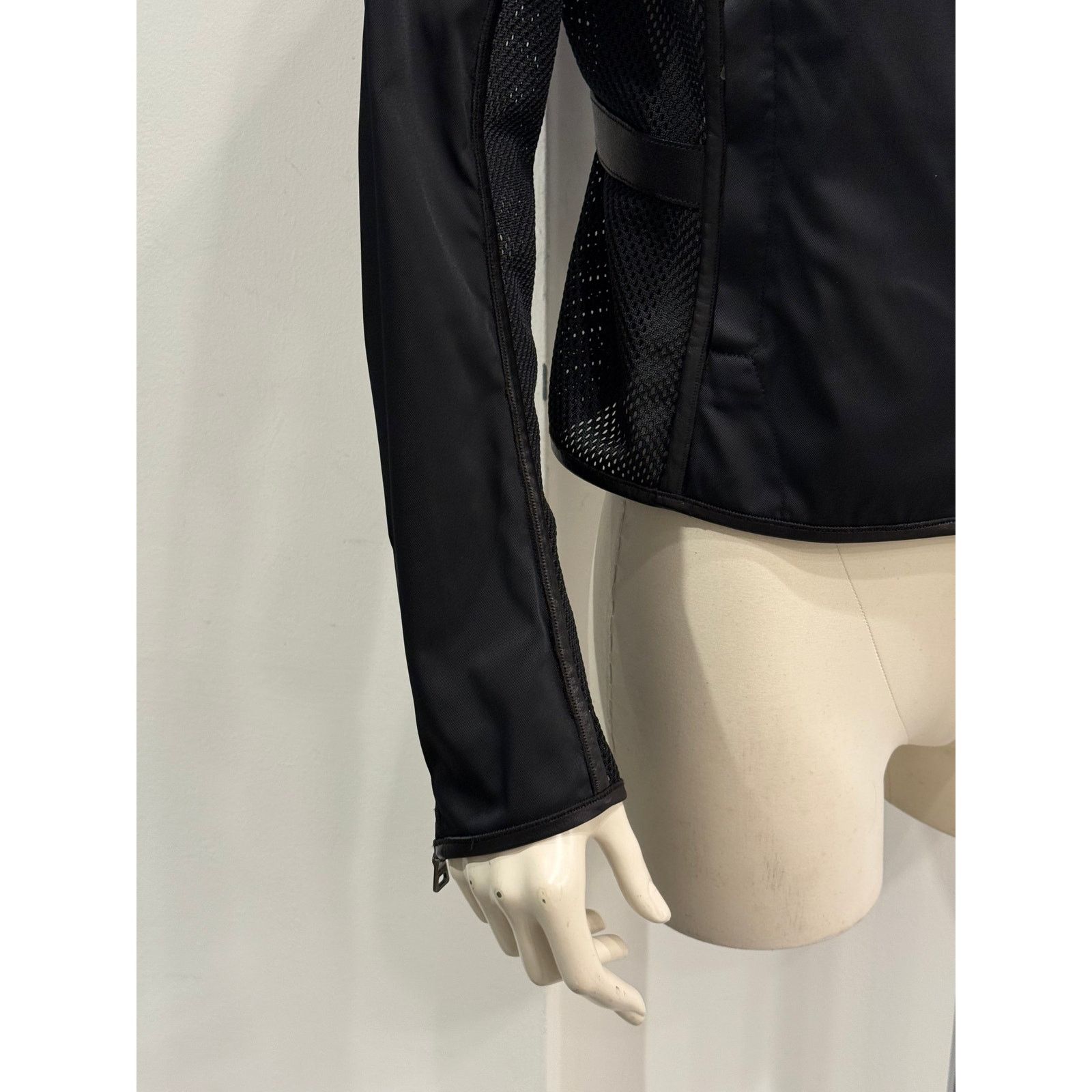 Prada 2000s Prada hybrid nylon jacket with leather trim Size M / US 6-8 / IT 42-44 - 6 Thumbnail