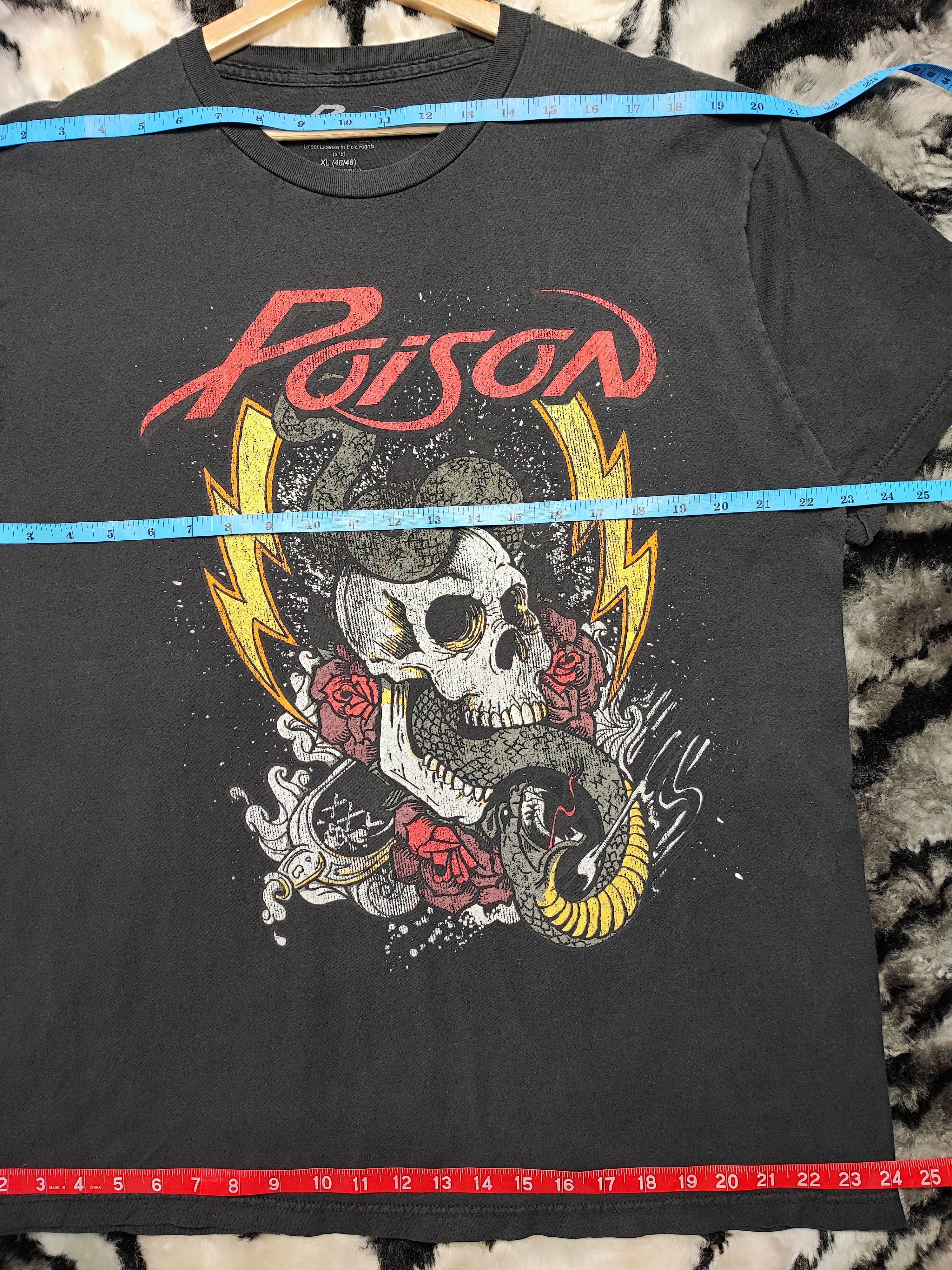 Band Tees × Vintage Band Poison Skull Snake T Shirt Size US XL / EU 56 / 4 - 11 Thumbnail