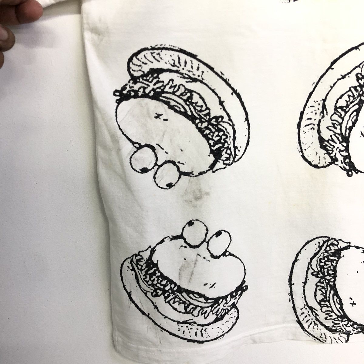 Jun Takahashi × Undercover Undercover 02SS HAZE period hamburger all-over print Tshirt Size US M / EU 48-50 / 2 - 11 Thumbnail