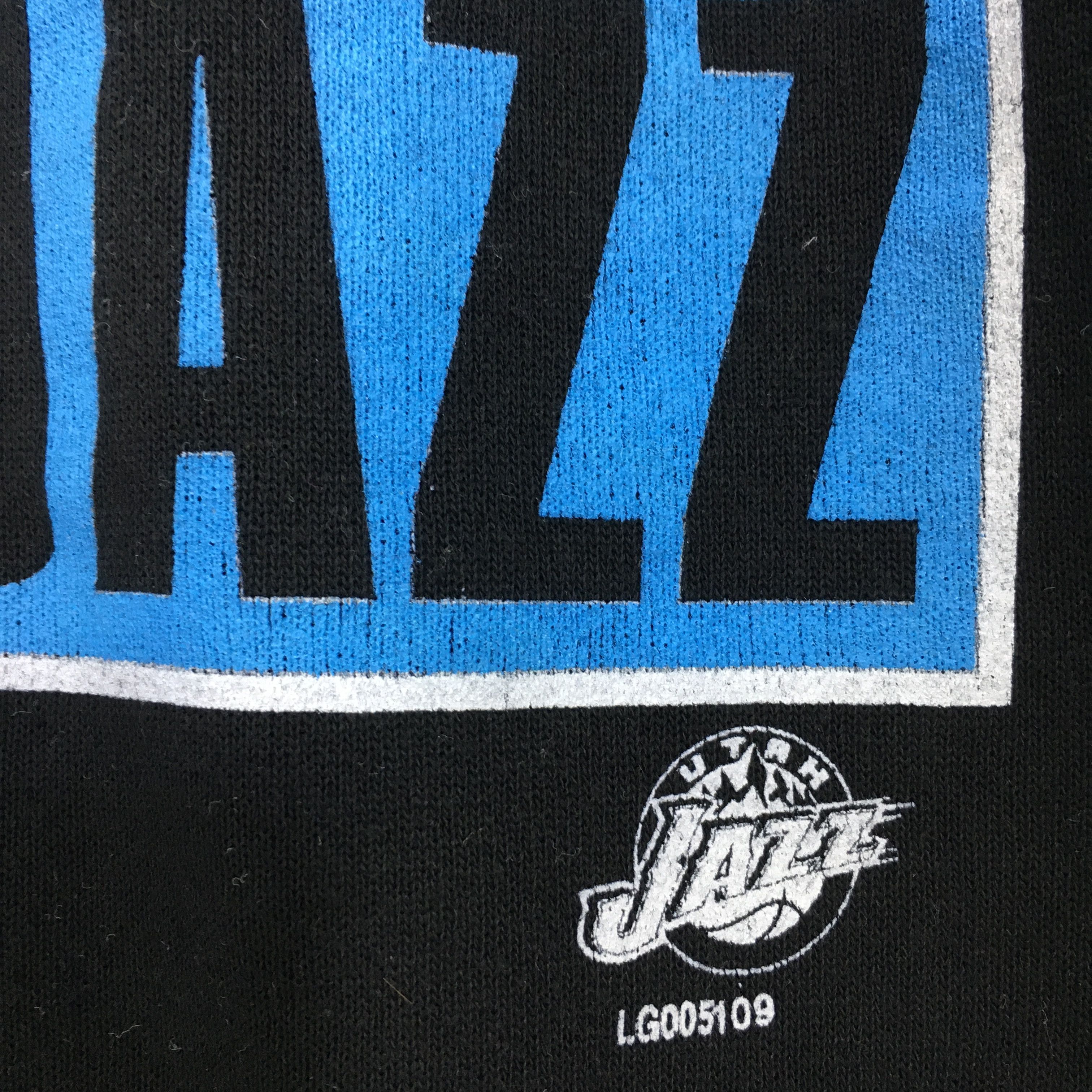 Logo 7 × NBA × Vintage Vintage 1990s Utah Jazz NBA Sweatshirt Large Size US L / EU 52-54 / 3 - 3 Thumbnail