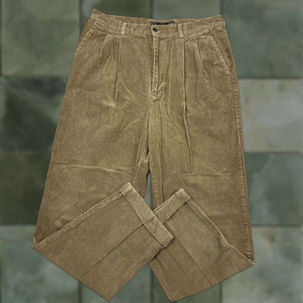 Gap VINTAGE Gap Corduroy Pants Adult 36x34 Khaki Relaxed Pleated 90s Y2K Shirt? Size US 36 / EU 52 - 1 Thumbnail