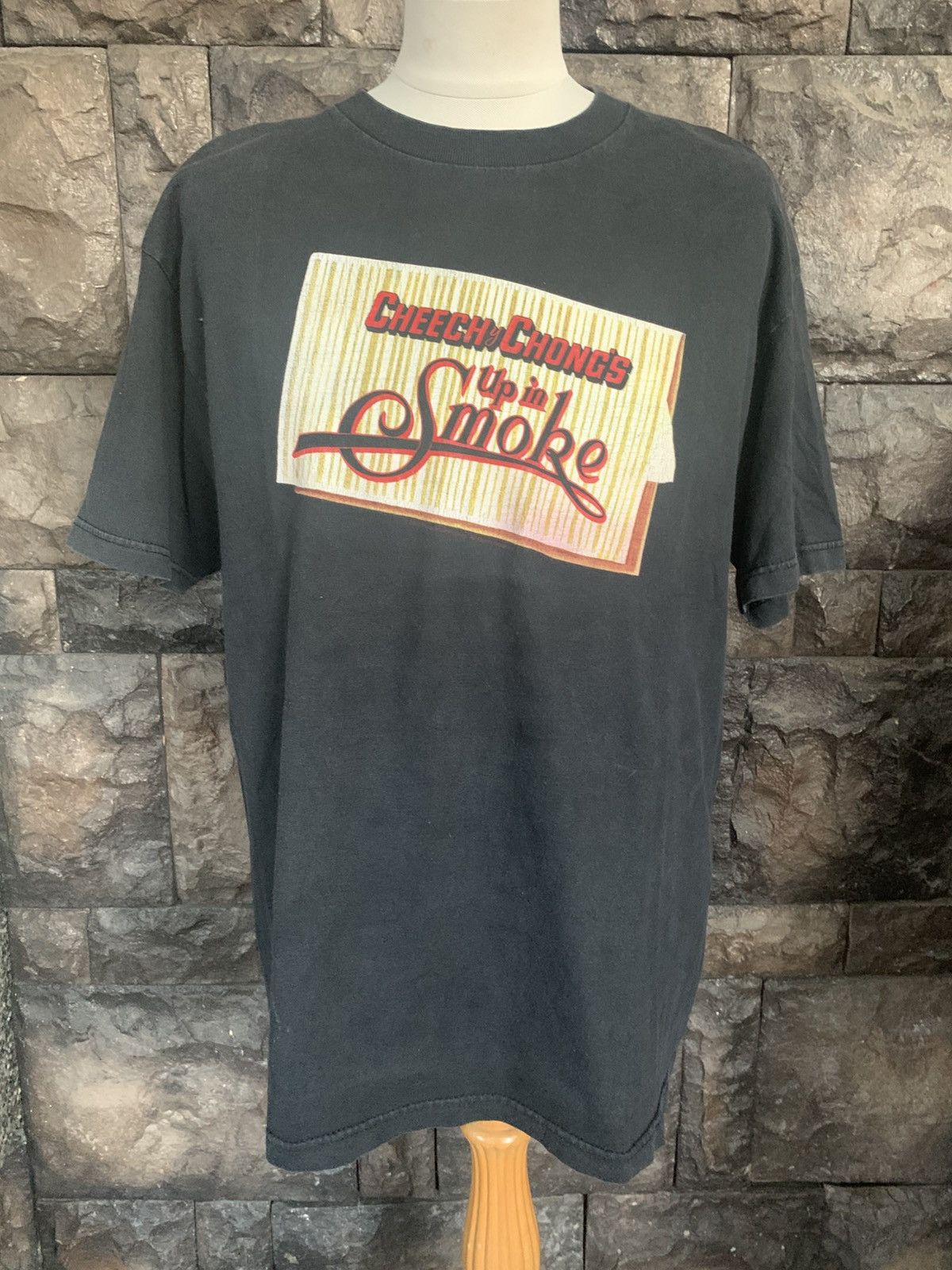 Vintage Vintage Cheech And Chongs Up In Smoke Comedy Movie T shirt Size US L / EU 52-54 / 3 - 1 Thumbnail