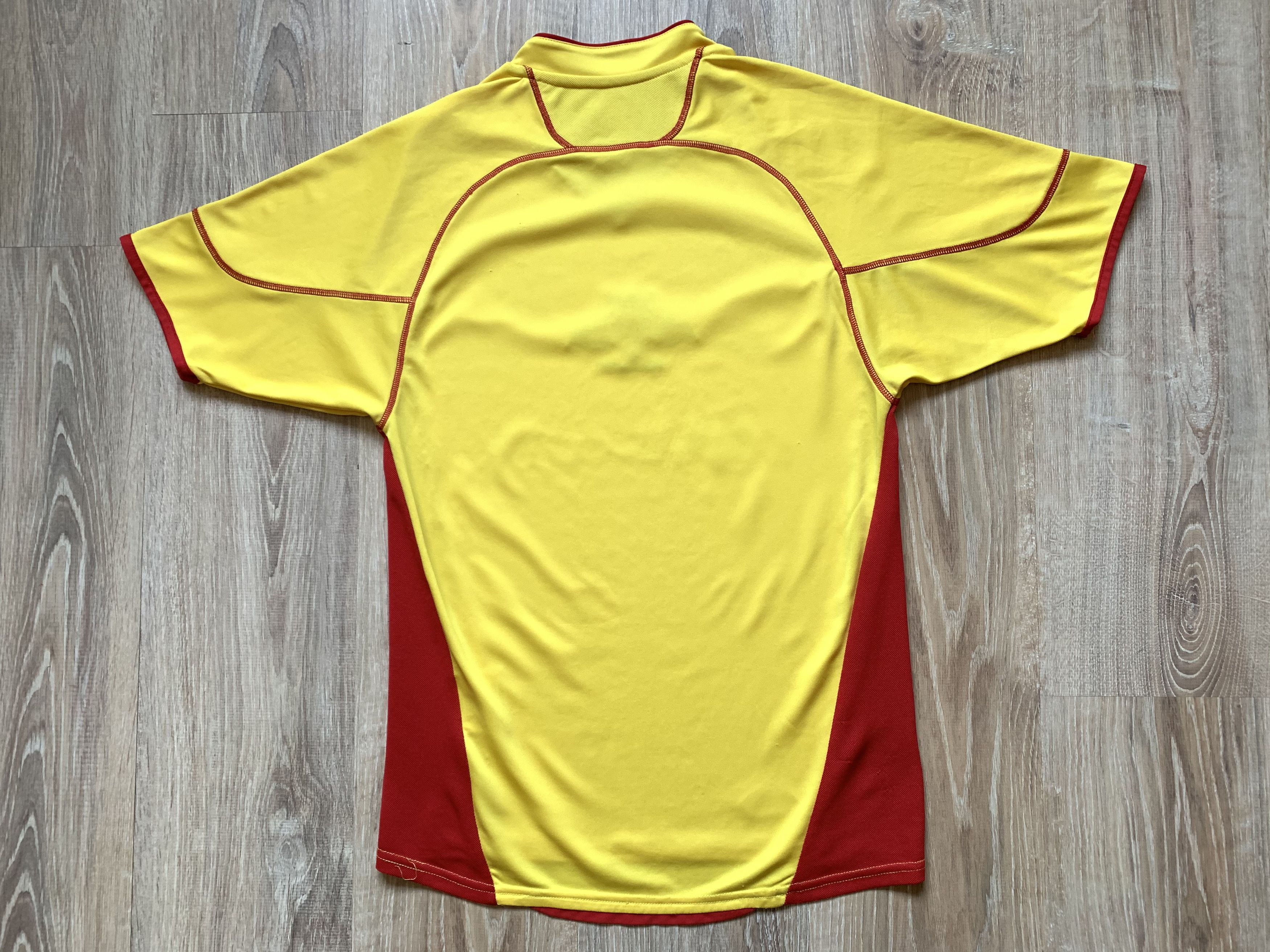 Diadora × Vintage Vintage Watford Diadora Football Jersey 2006-2007 Size US S / EU 44-46 / 1 - 2 Thumbnail