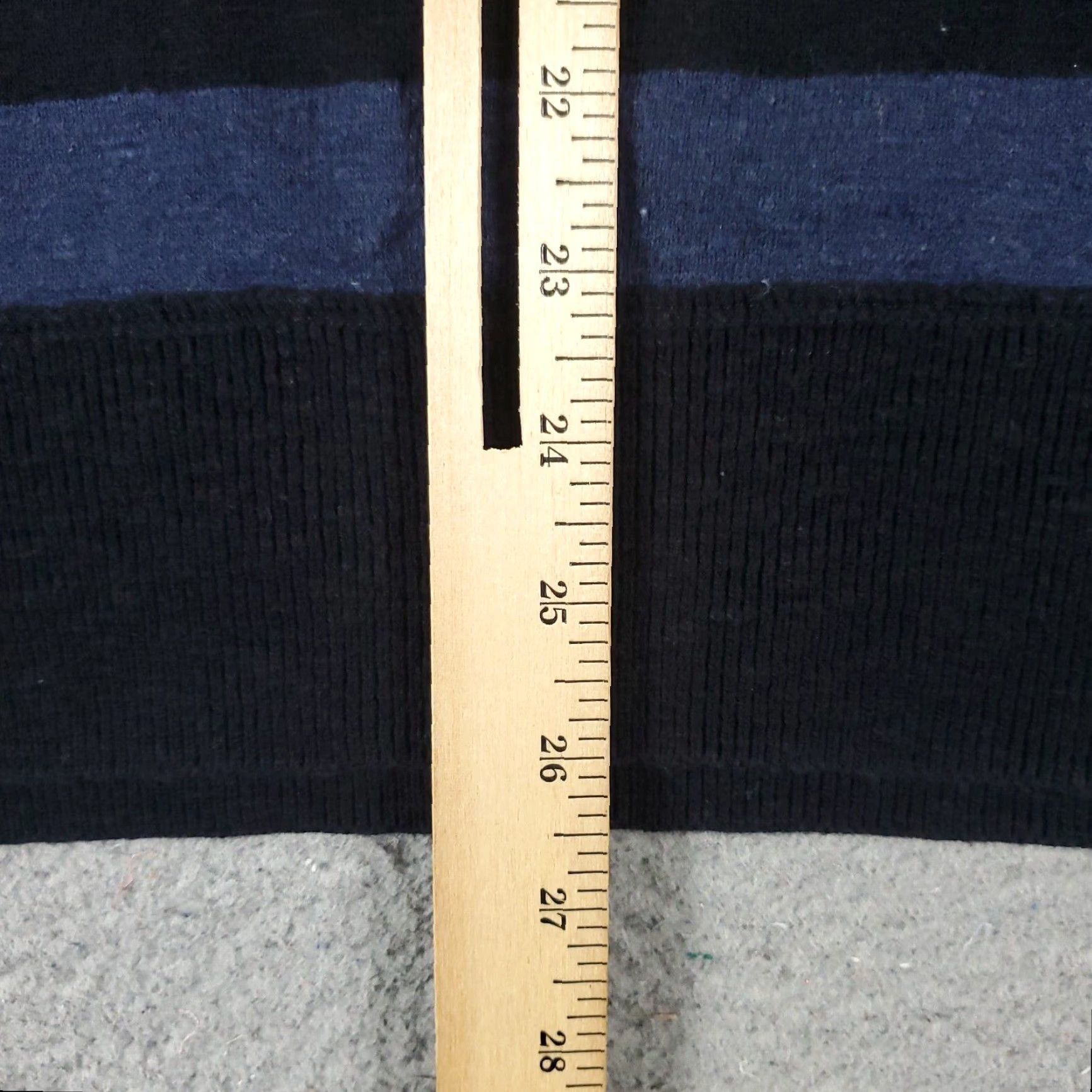 American Eagle Outfitters American Eagle Blue Striped V Neck Sweater Mens Large Pullover Size US L / EU 52-54 / 3 - 7 Thumbnail