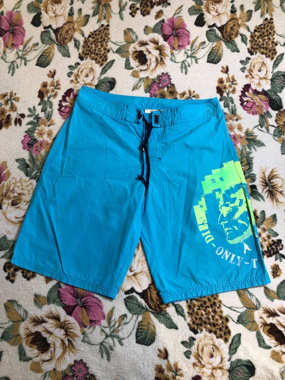 Diesel Diesel Men's Lined Board Shorts Beach Size US 33 - 1 Thumbnail