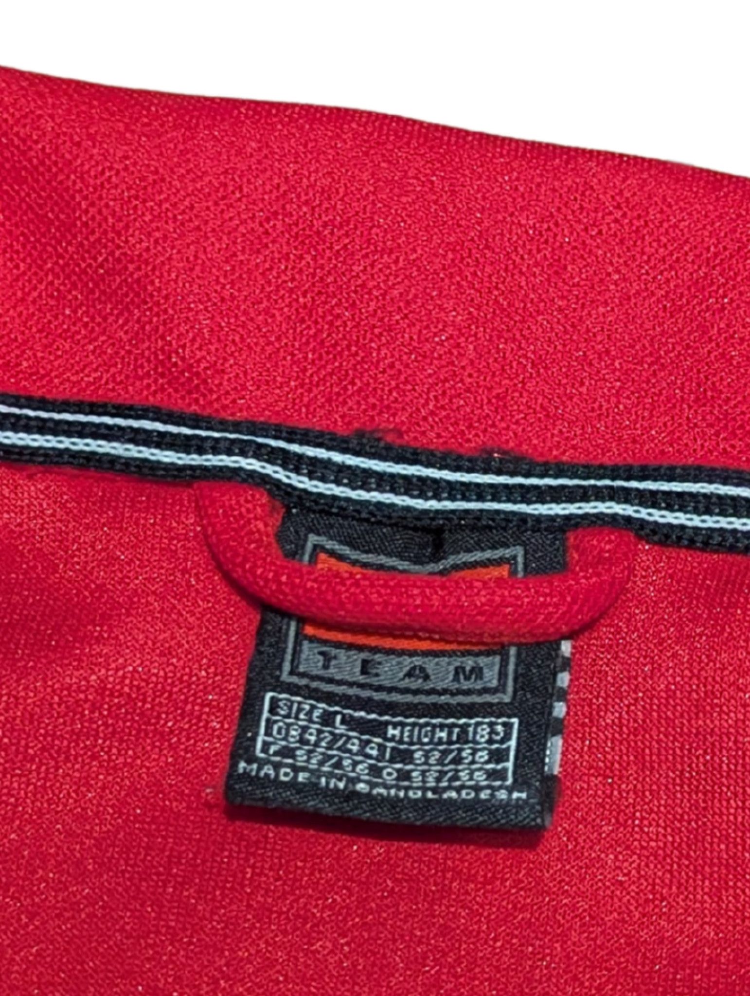 Nike Vintage Nike Red Track Jacket Y2K Small Swoosh Oversized Fit Size US L / EU 52-54 / 3 - 10 Thumbnail