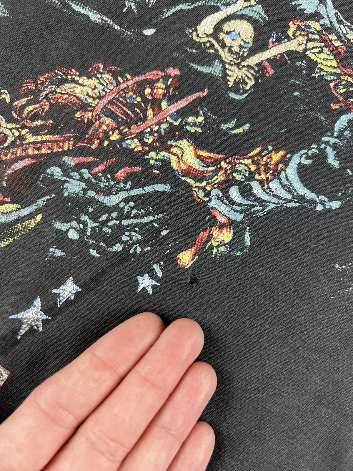 Band Tees Rare Vintage 90s Terry Pratchett Skull rider Death Dwarfs Size US XL / EU 56 / 4 - 9 Thumbnail