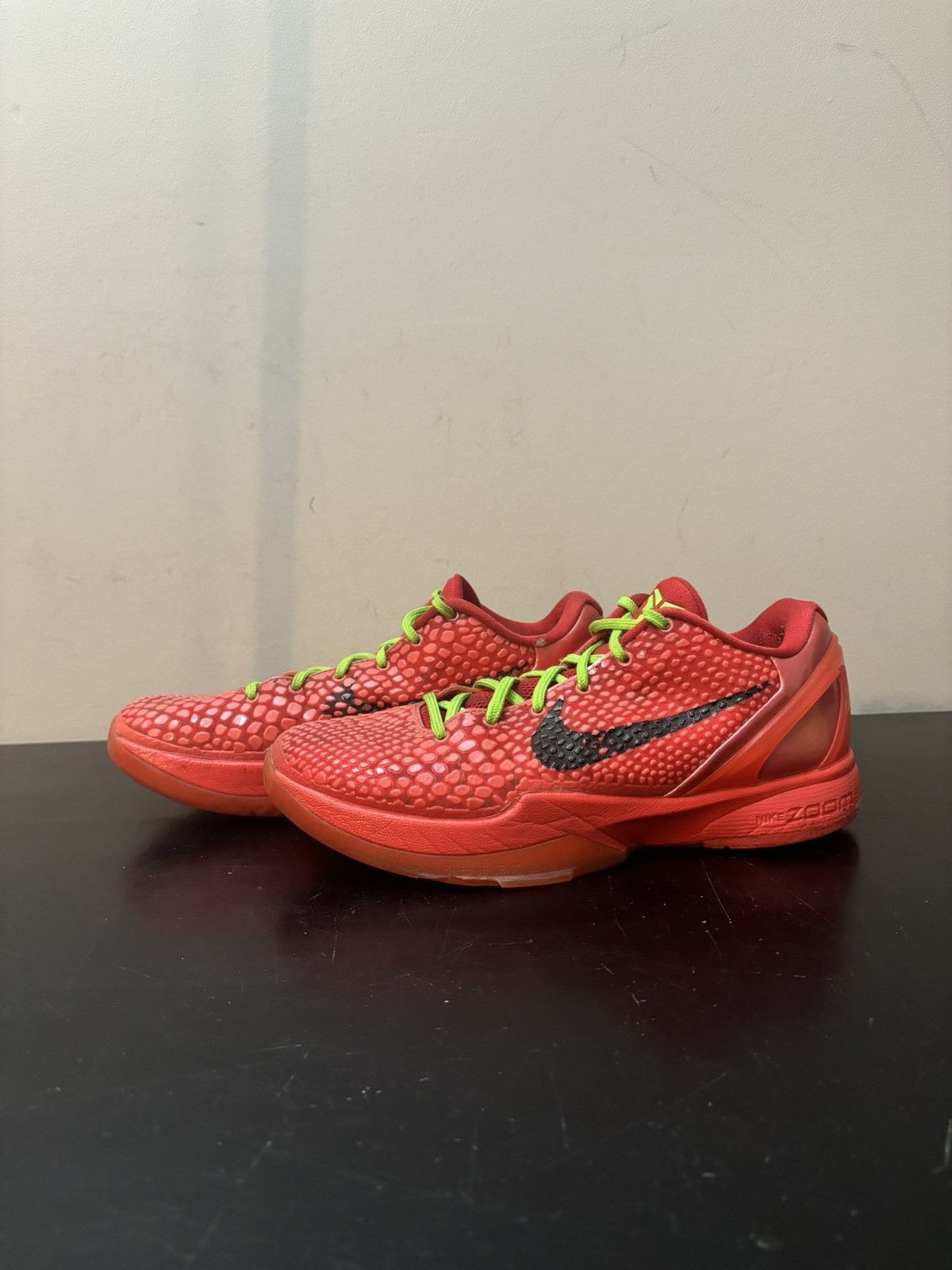Nike Nike Kobe 6 Protro Reverse Grinch Size US 7.5 / EU 40-41 - 1 Thumbnail