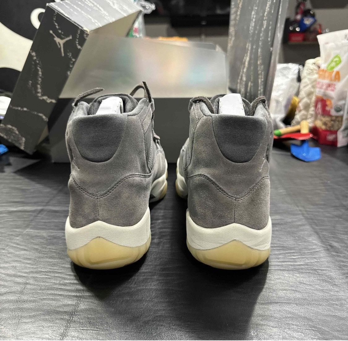 Jordan Brand Jordan 11 Premium Grey Suede size 11.5 Size US 11.5 / EU 44-45 - 4 Thumbnail