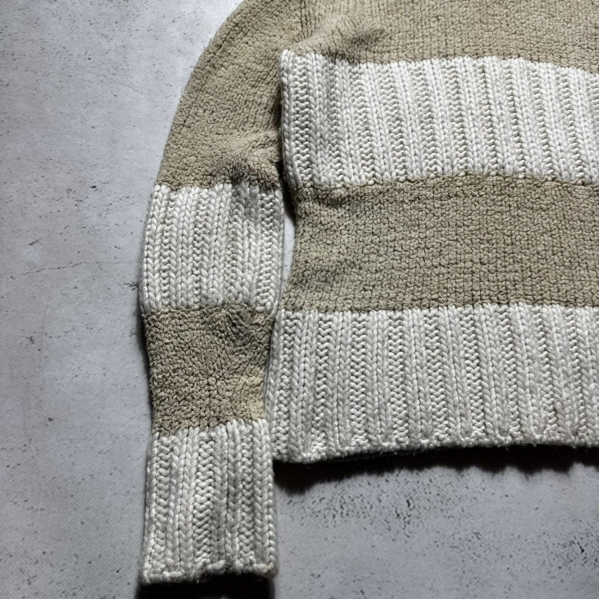 Versace vintage knit long-necked versace cropped sweater very chunky Size M / US 6-8 / IT 42-44 - 6 Thumbnail