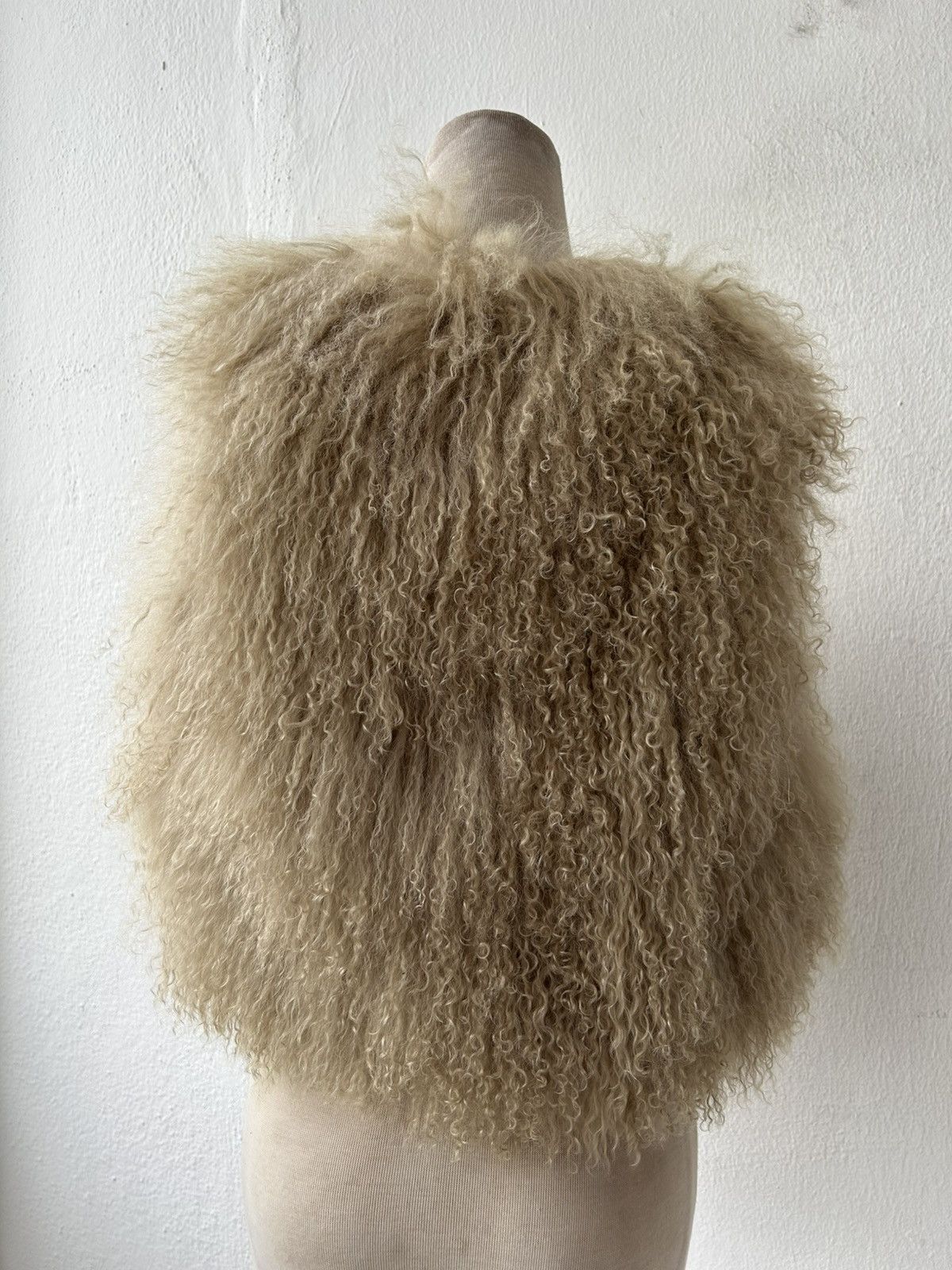 GOA GOA Sheep Fur Vest Size ONE SIZE - 15 Thumbnail