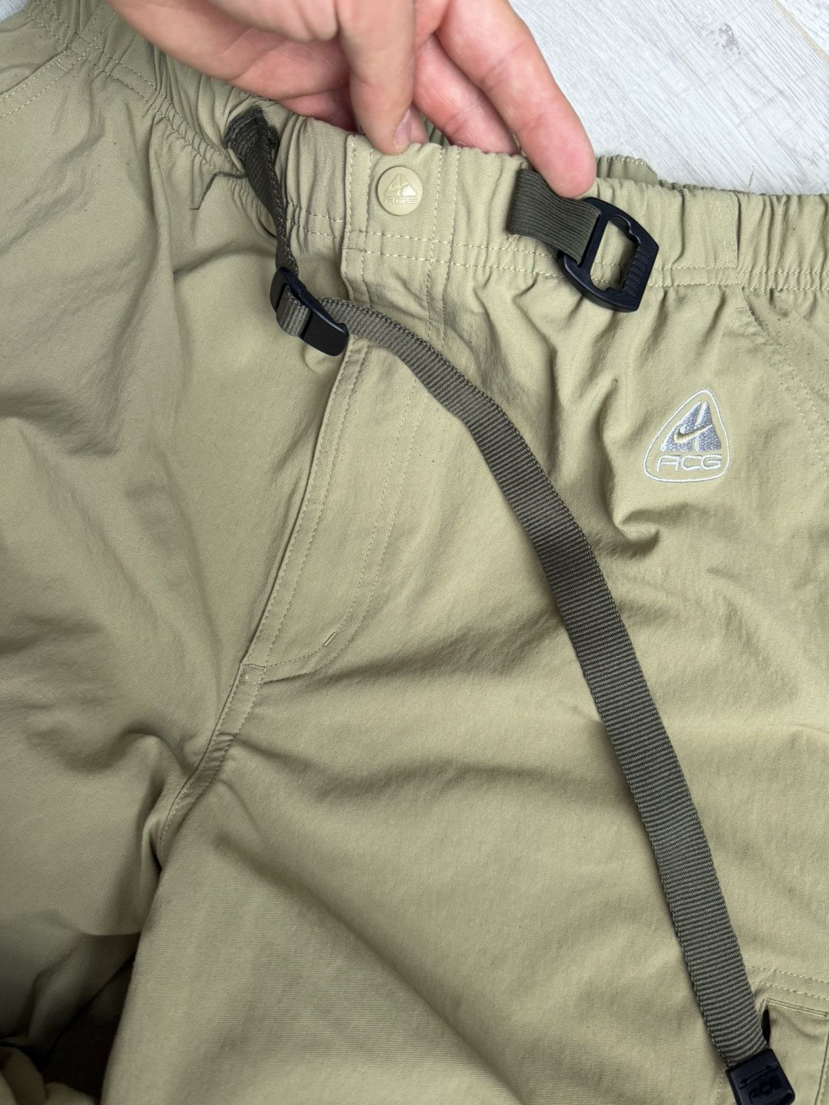 Nike ACG Nike ACG Smith Summit Cargo track Pants Olive Size M Size US 32 / EU 48 - 4 Thumbnail