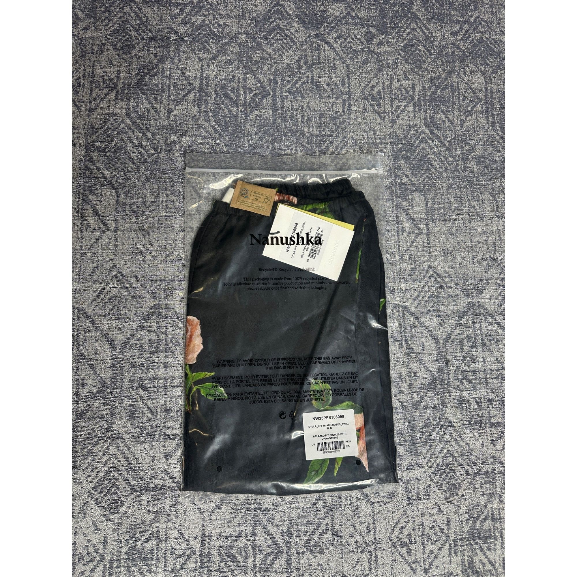 Nanushka Nanushka Dylla Silk Floral Relaxed Fit Shorts With Drawstrin Size 27" / US 4 / IT 40 - 4 Thumbnail