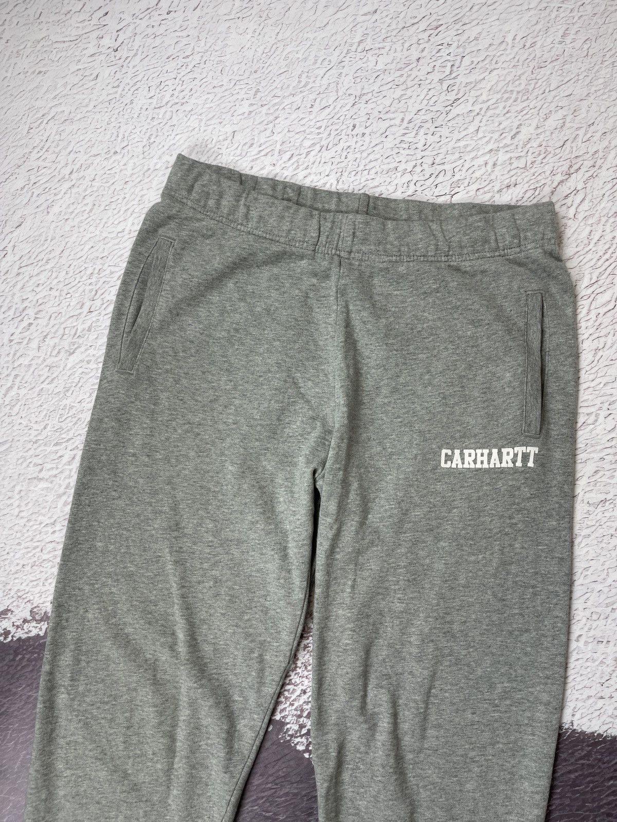 Carhartt Carhartt WIP College Sweatpants grey logo Size US 30 / EU 46 - 5 Thumbnail