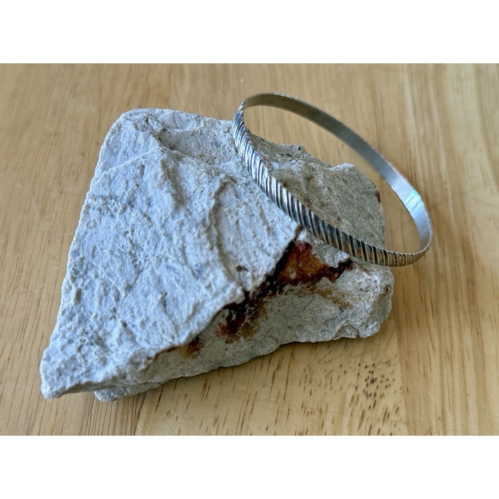 Other Vintage 925 Sterling Silver Flat Twist Rope Bangle Bracelet Size ONE SIZE - 1 Thumbnail