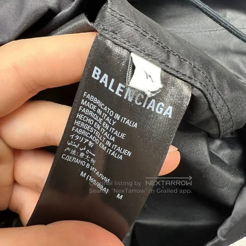 Balenciaga Balenciaga Back Big LOGO Tape Bandage Functional Windbreak Size US M / EU 48-50 / 2 - 3 Thumbnail