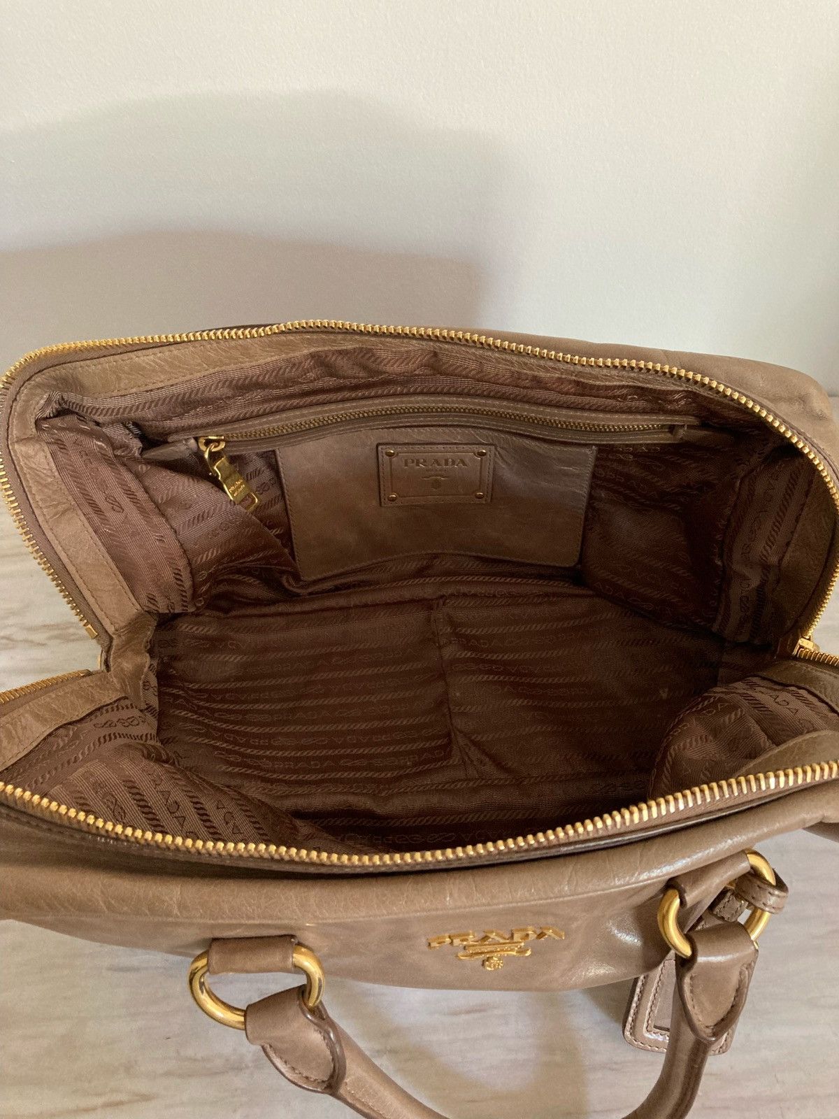 Prada Vitello Shine Handbag Size ONE SIZE - 6 Thumbnail